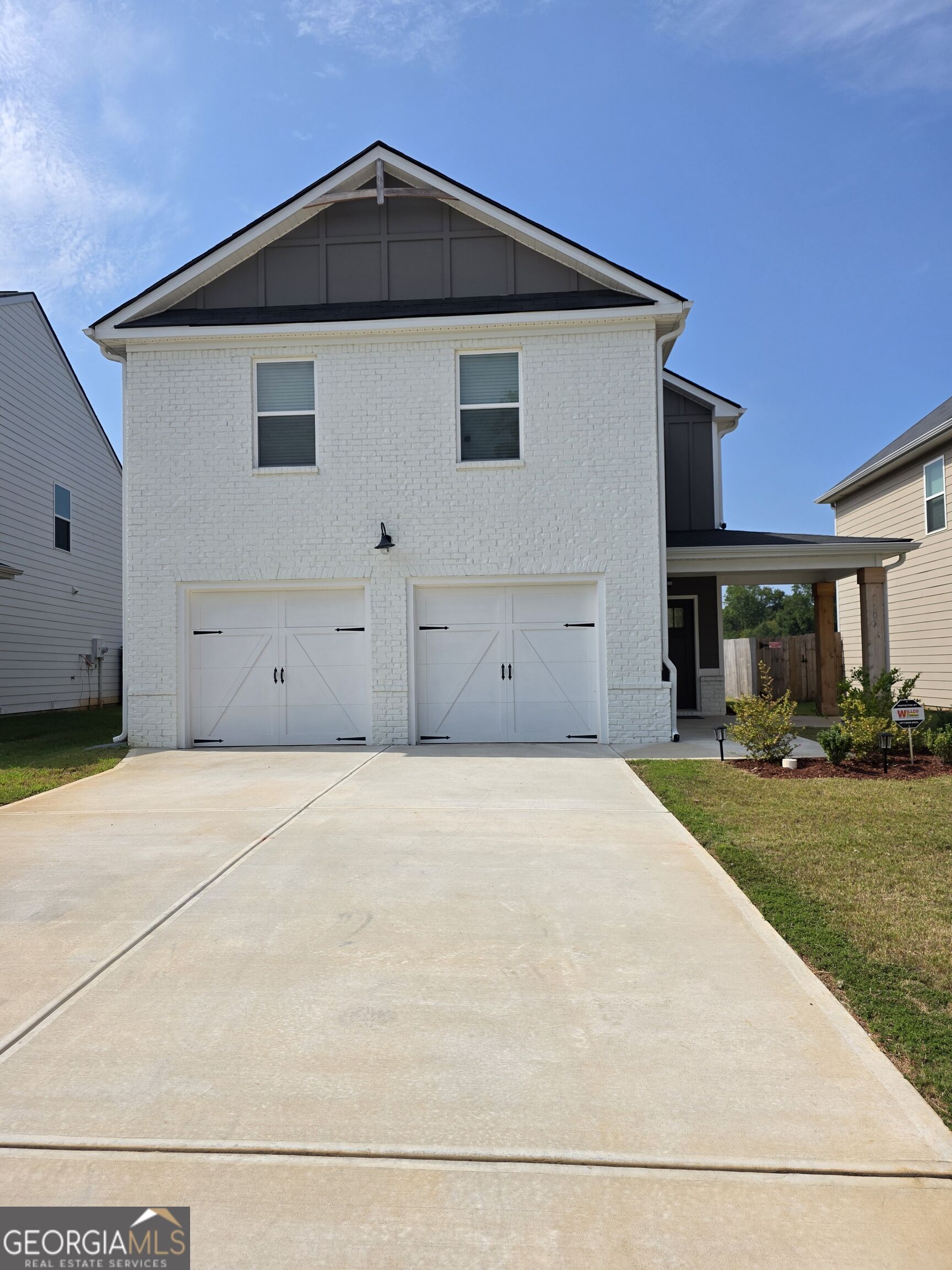 205 River Meadow Drive Property Photo 1