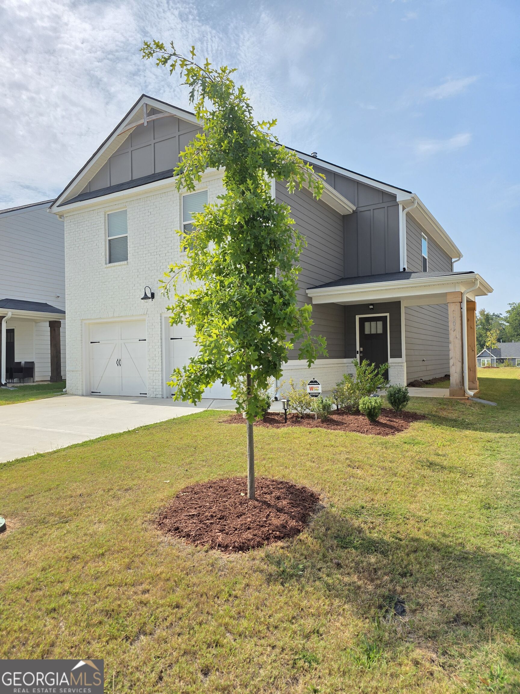 205 River Meadow Drive Property Photo 2