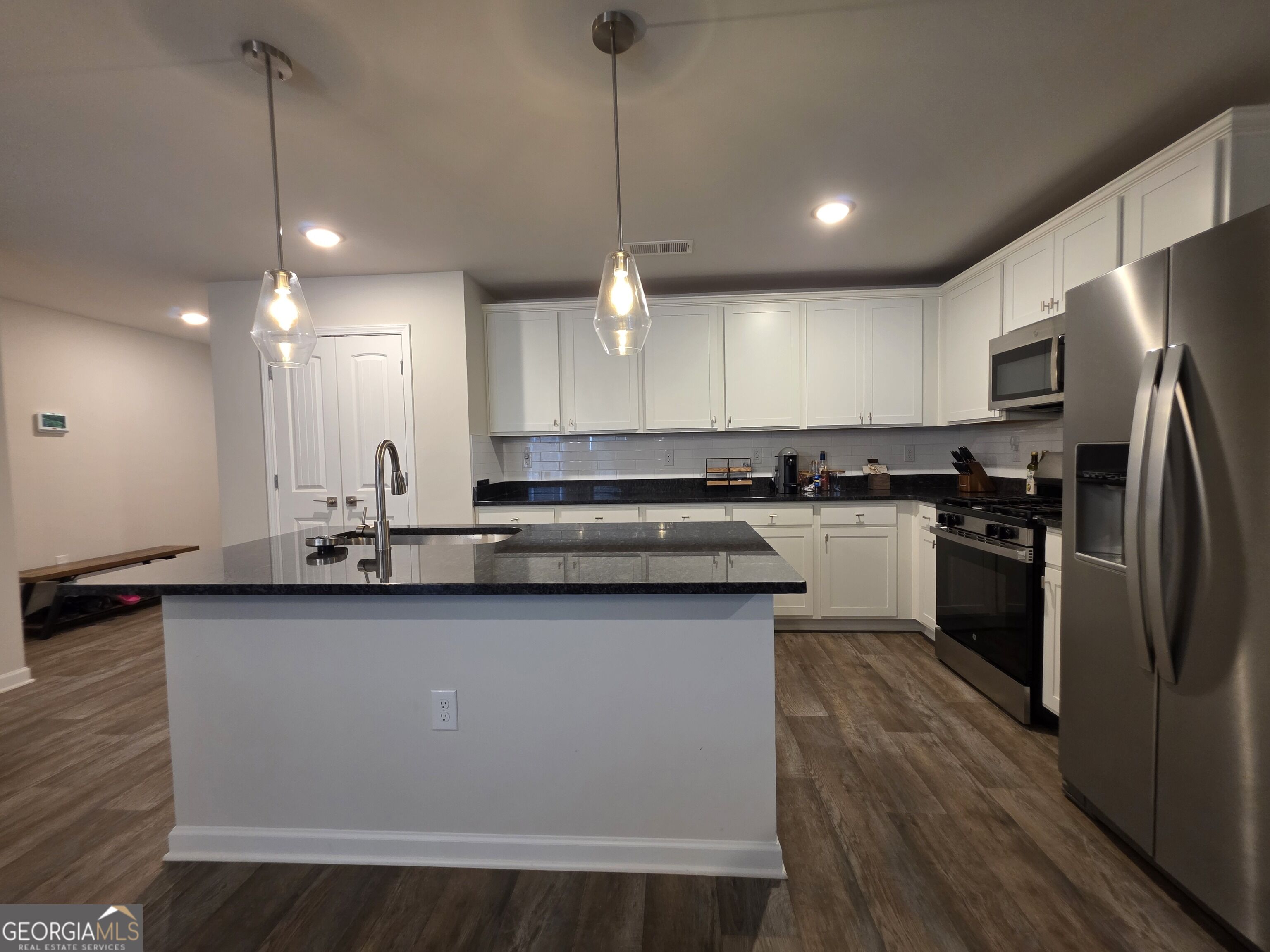 205 River Meadow Drive Property Photo 11
