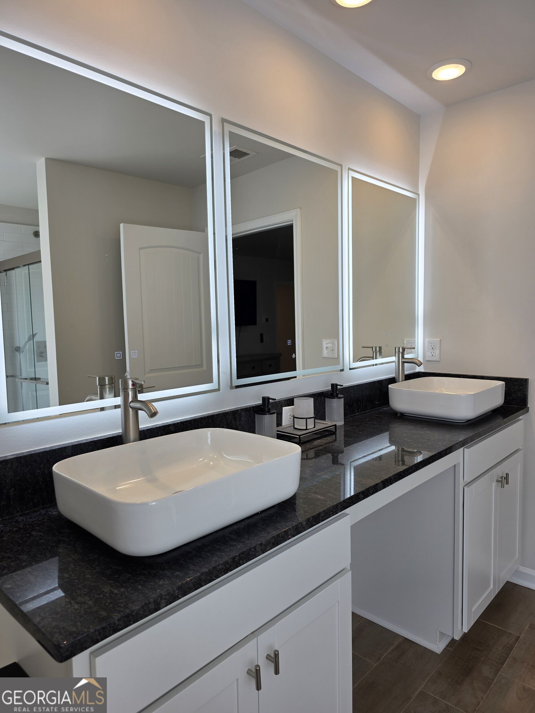 205 River Meadow Drive Property Photo 39