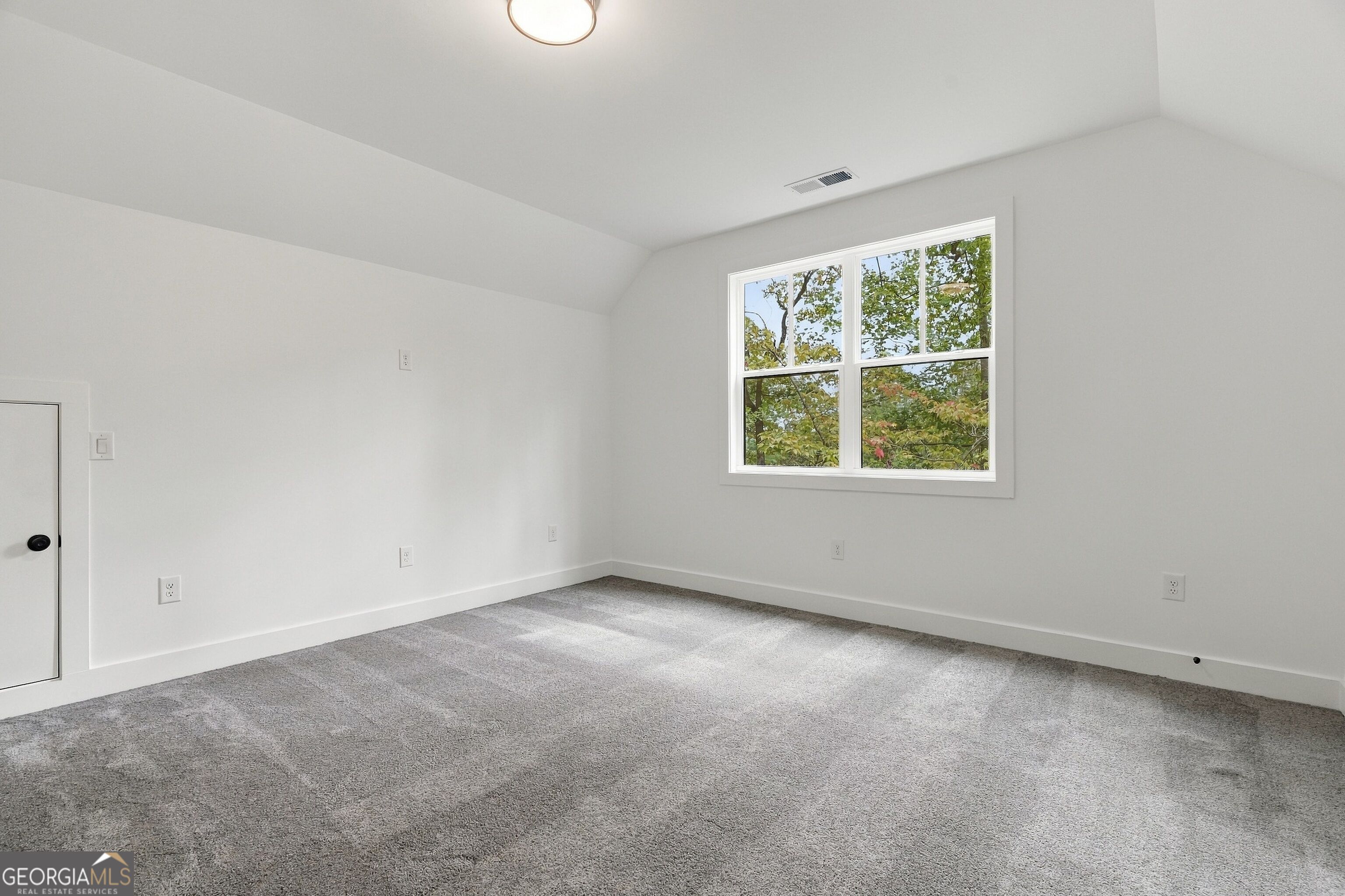66 Meadow Brook Ridge Property Photo 32