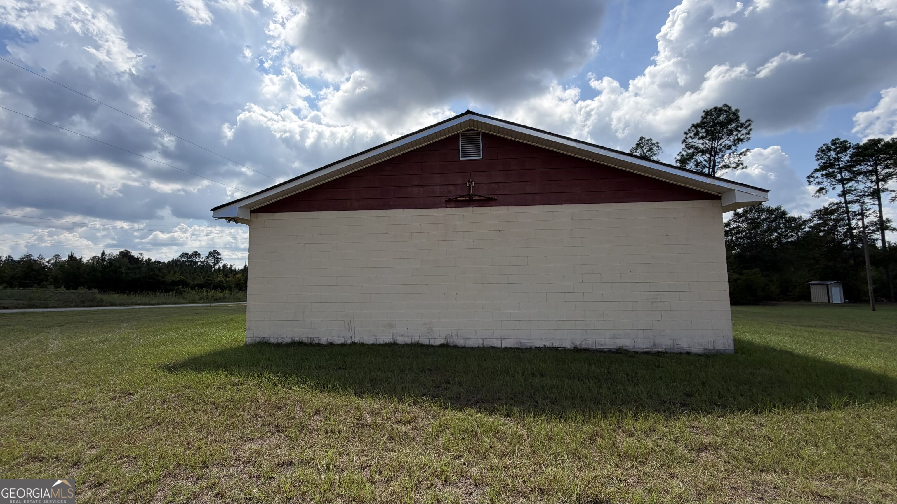 3291 Highway 126 Property Photo 5