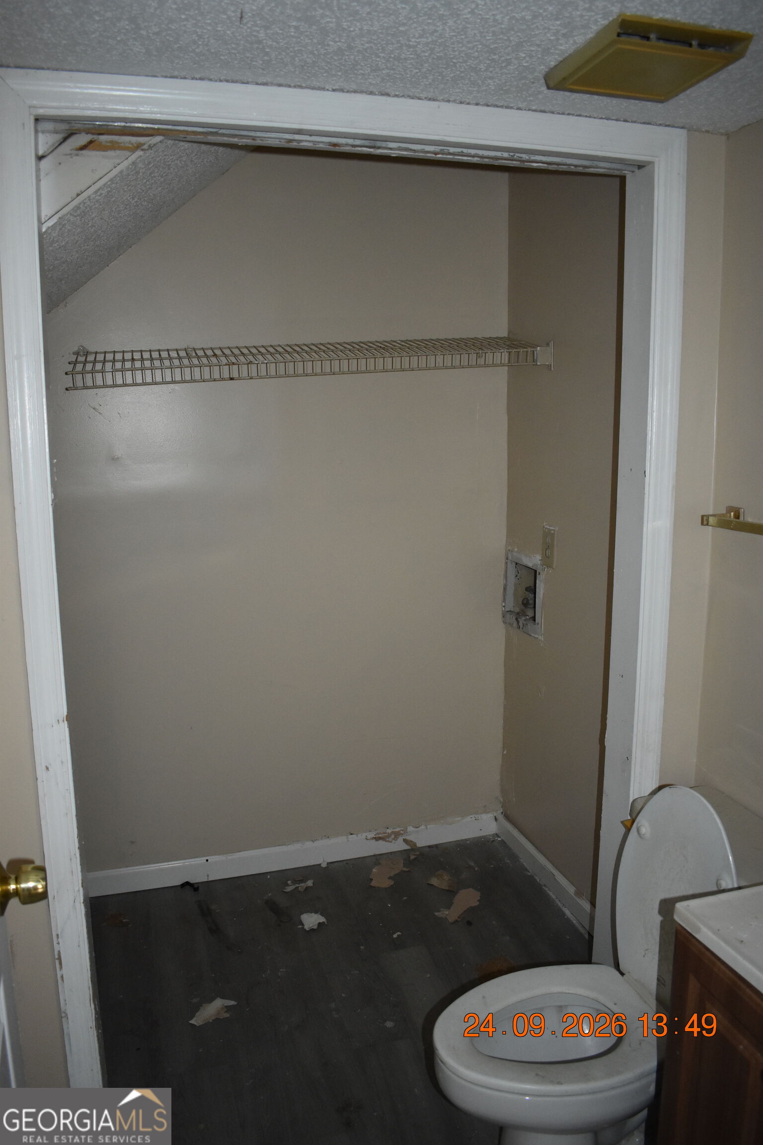4397 Azalea Drive Property Photo 8