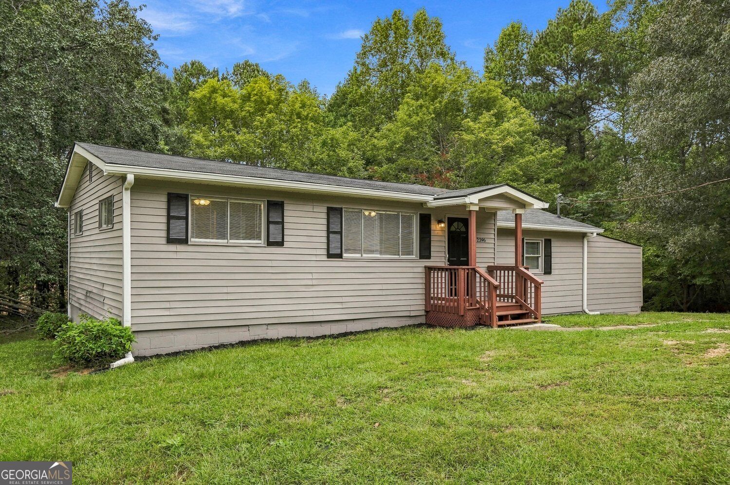 2396 Scoggins Road Property Photo 4