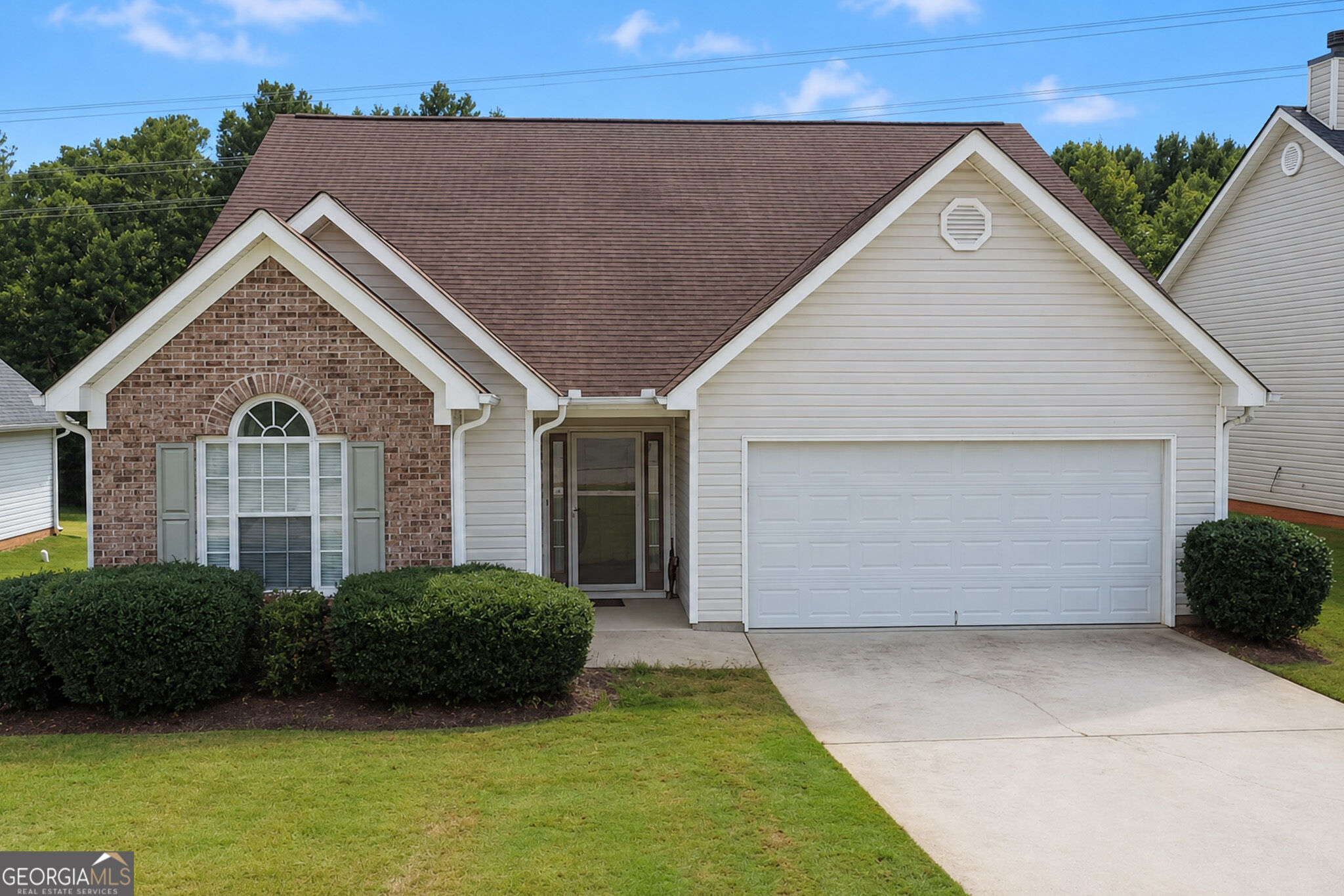 1126 Strath Clyde Way Property Photo 1