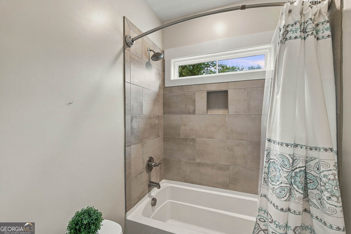 157 Common Way Property Photo 27