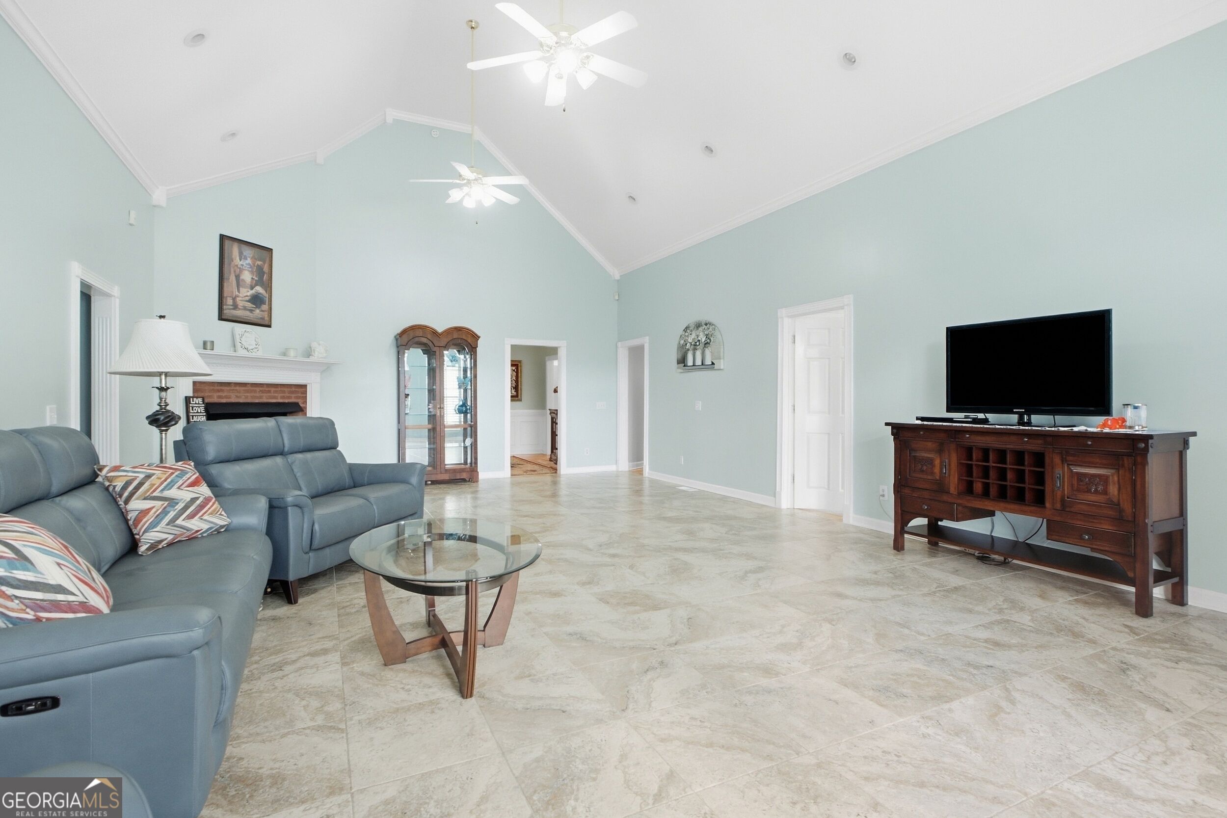 8400 Heron Circle Property Photo 5