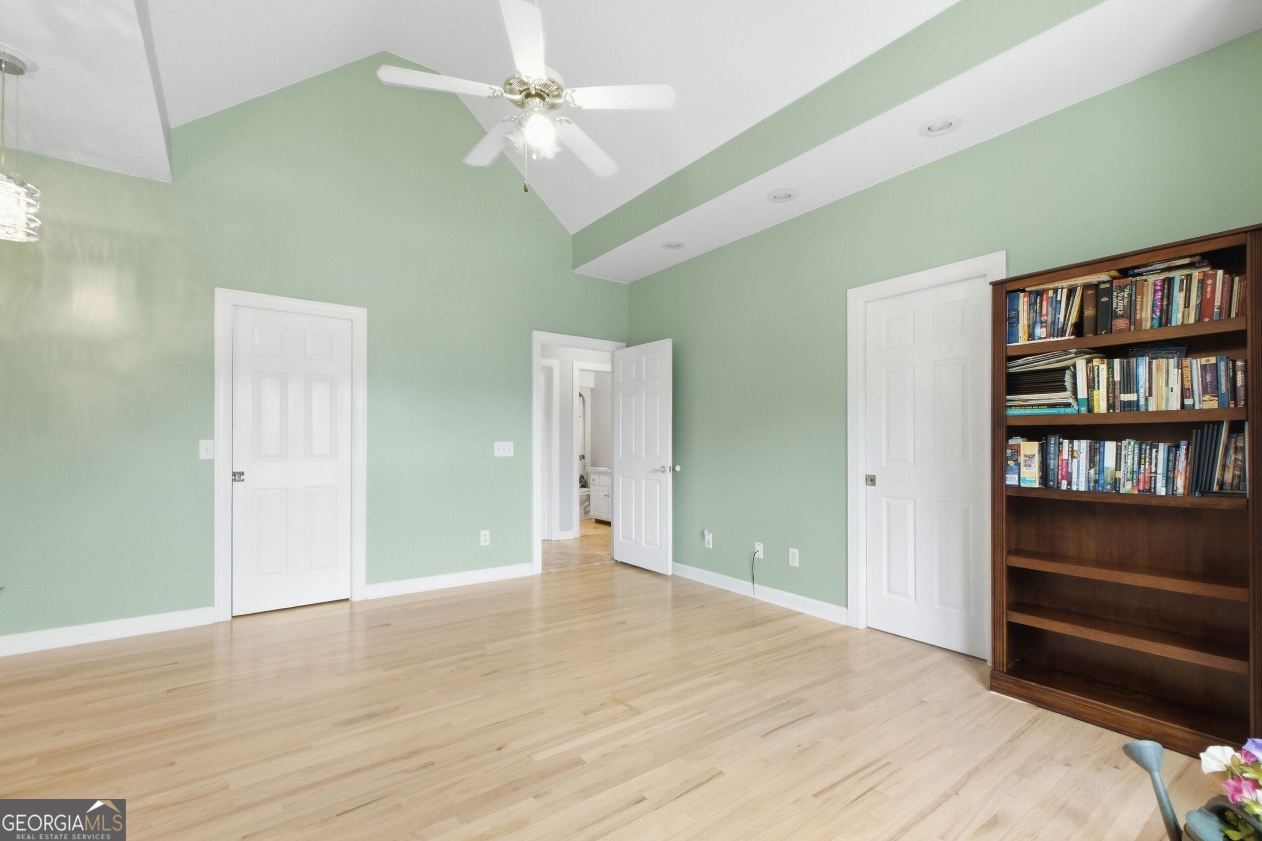 8400 Heron Circle Property Photo 28