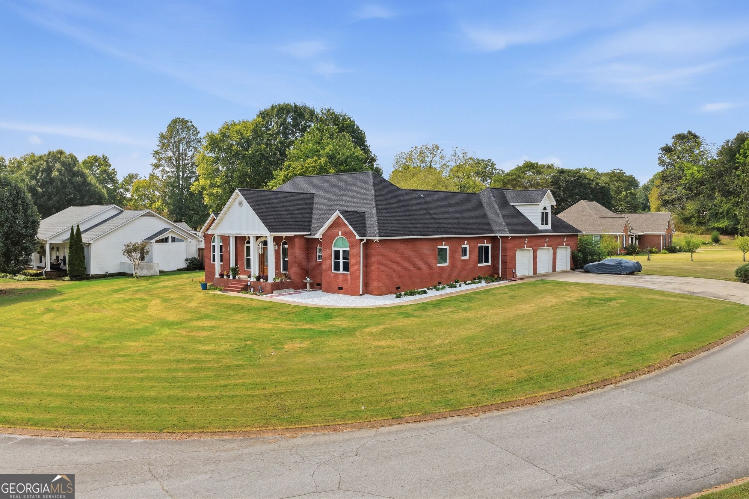 8400 Heron Circle Property Photo 39