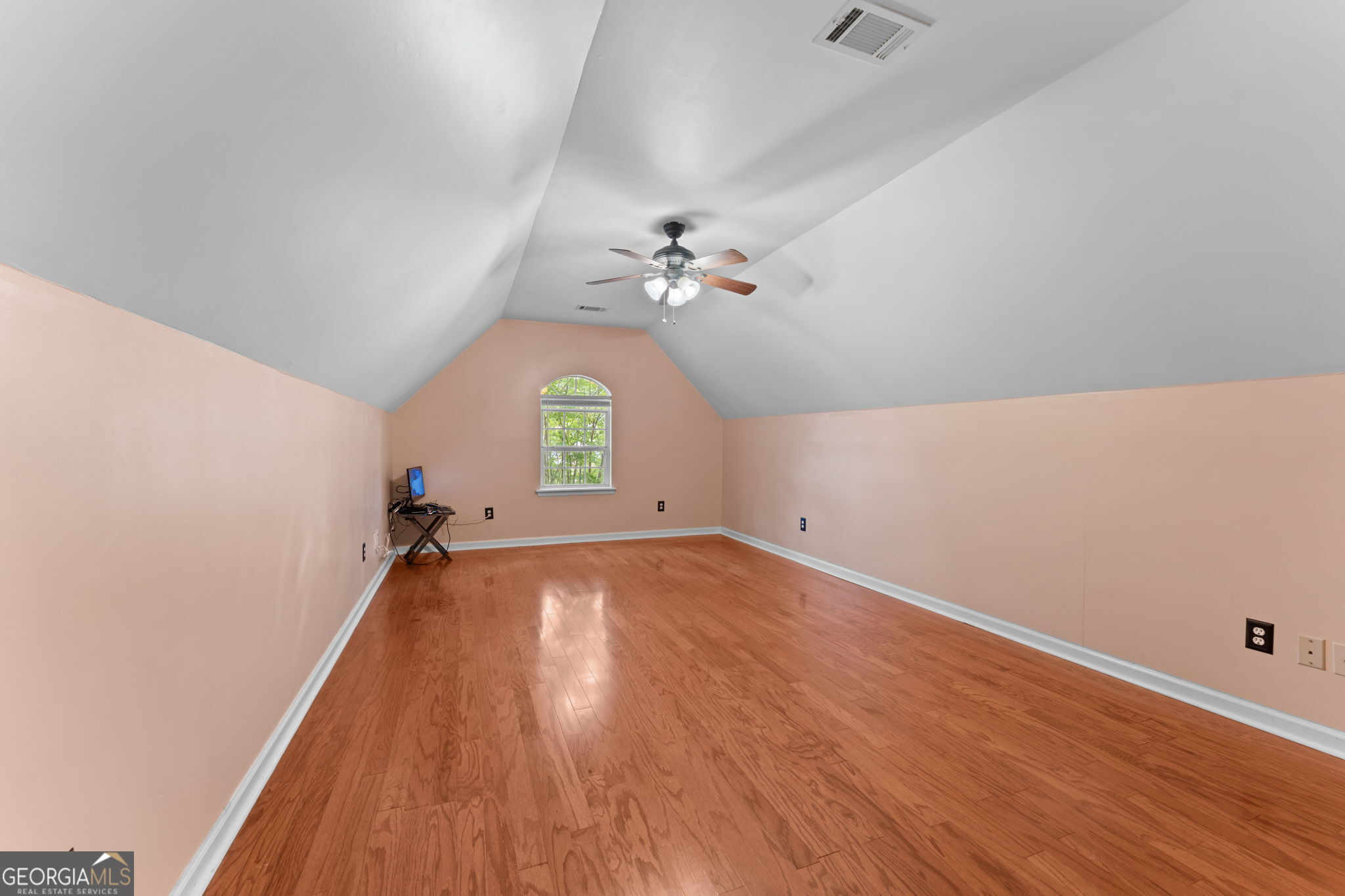 302 Jubilee Circle Property Photo 40