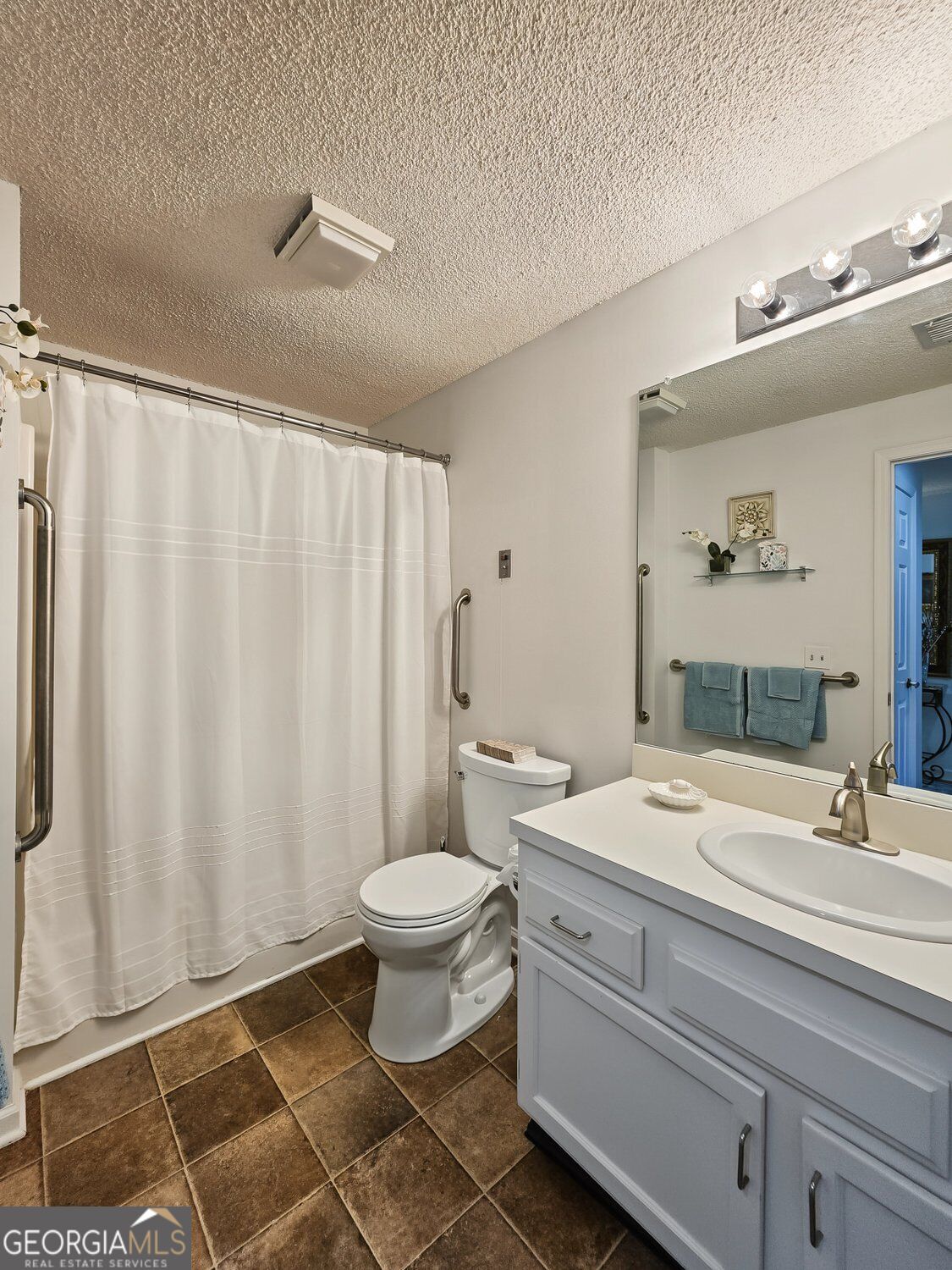 1800 Clairmont Lk # A703 Property Photo 13