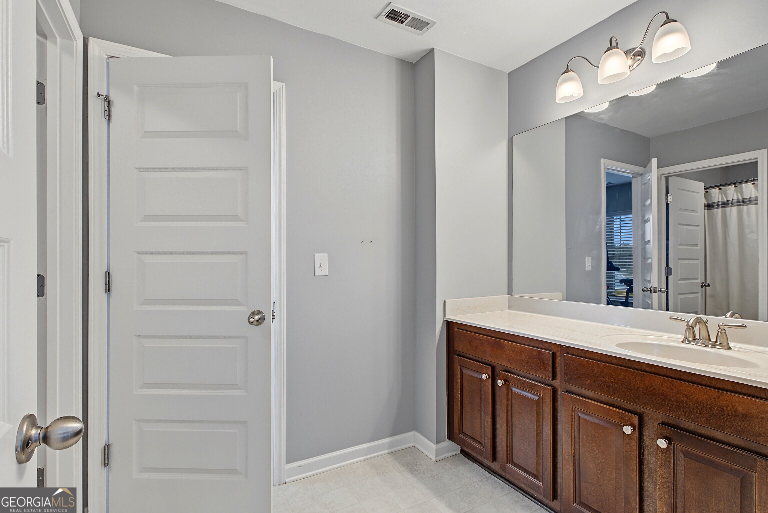 150 Charleston Drive Property Photo 42
