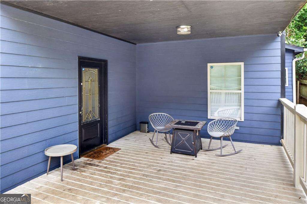 319 Lawton Street Sw Property Photo 2