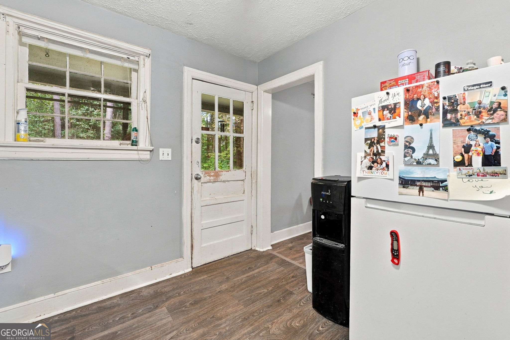 1580 Laird Road Property Photo 5