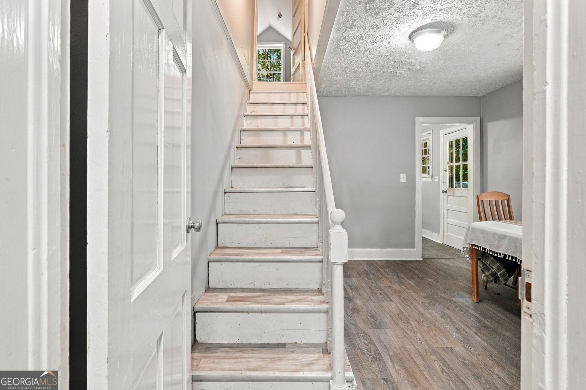 1580 Laird Road Property Photo 20