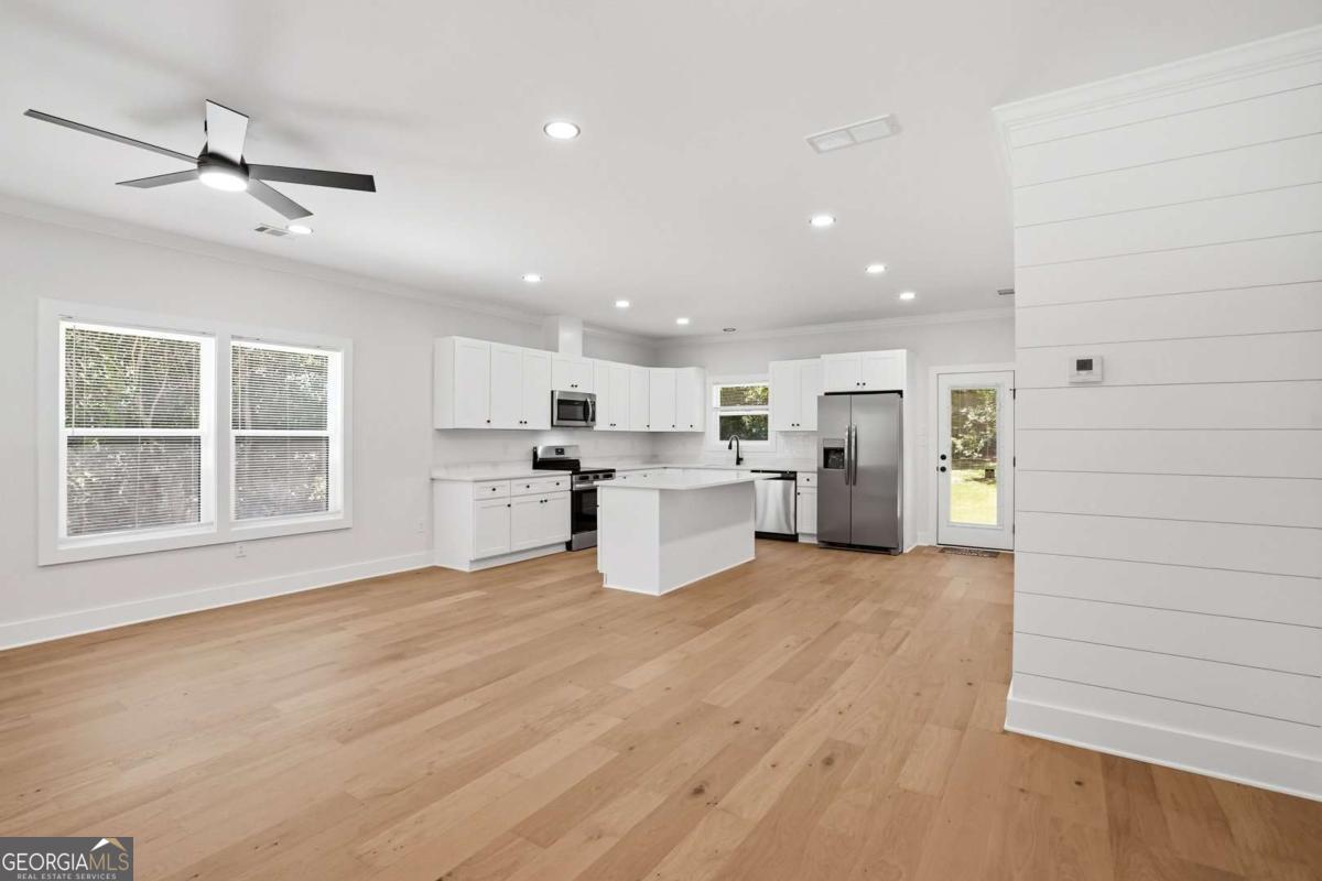 134 Henry Meyer Road Property Photo 8