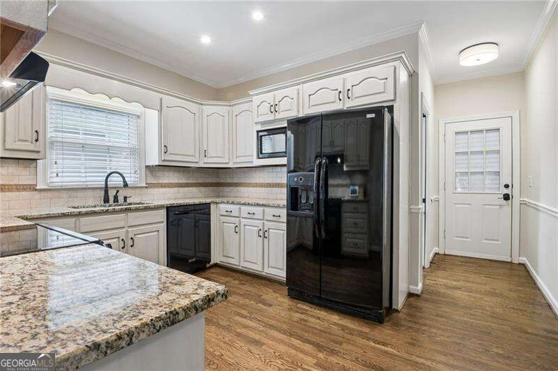 4387 Trestle Way Property Photo 26