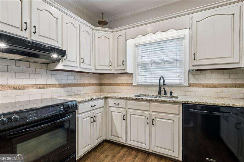 4387 Trestle Way Property Photo 29
