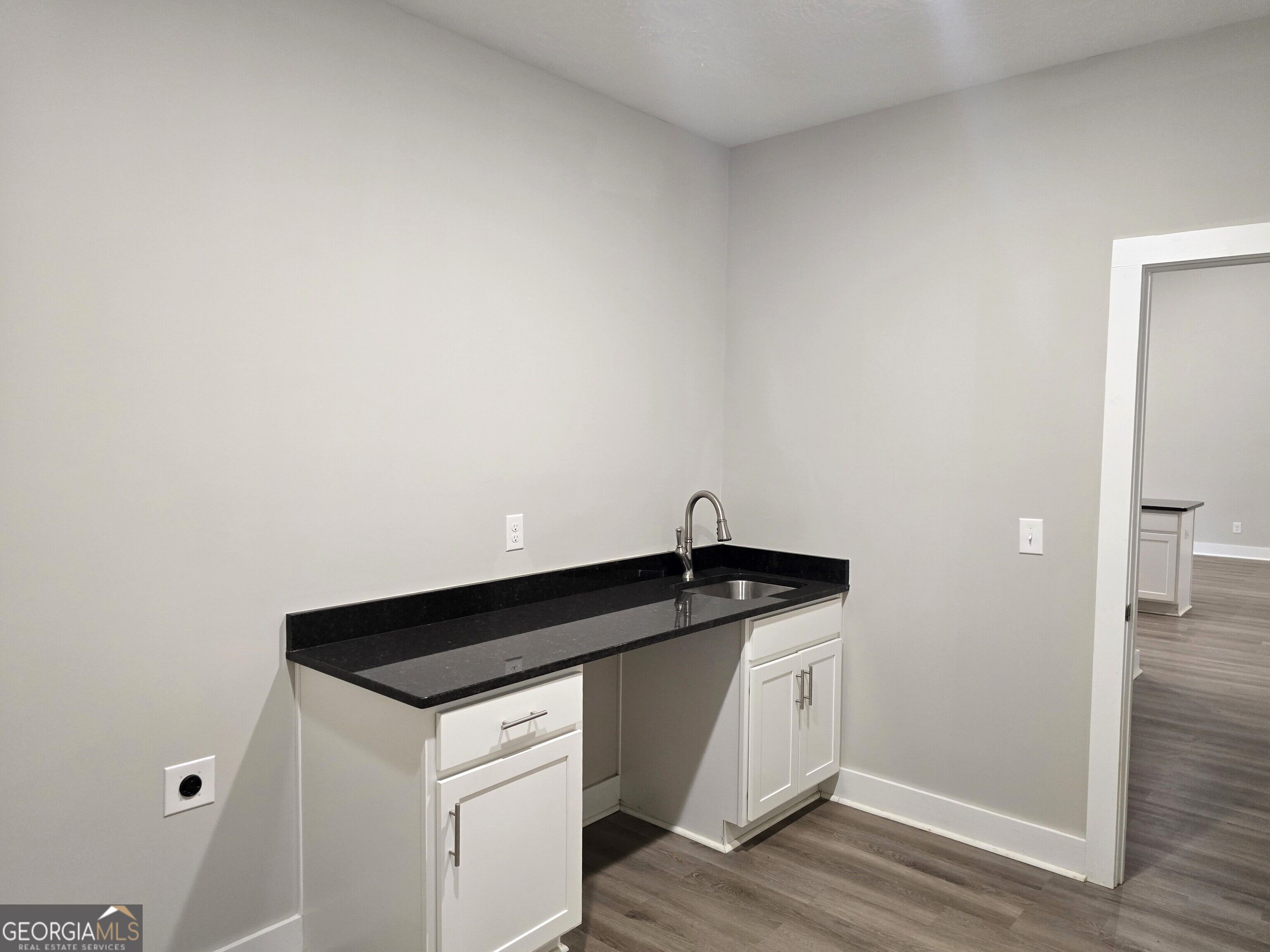 169 E Sheppard Street Property Photo 16
