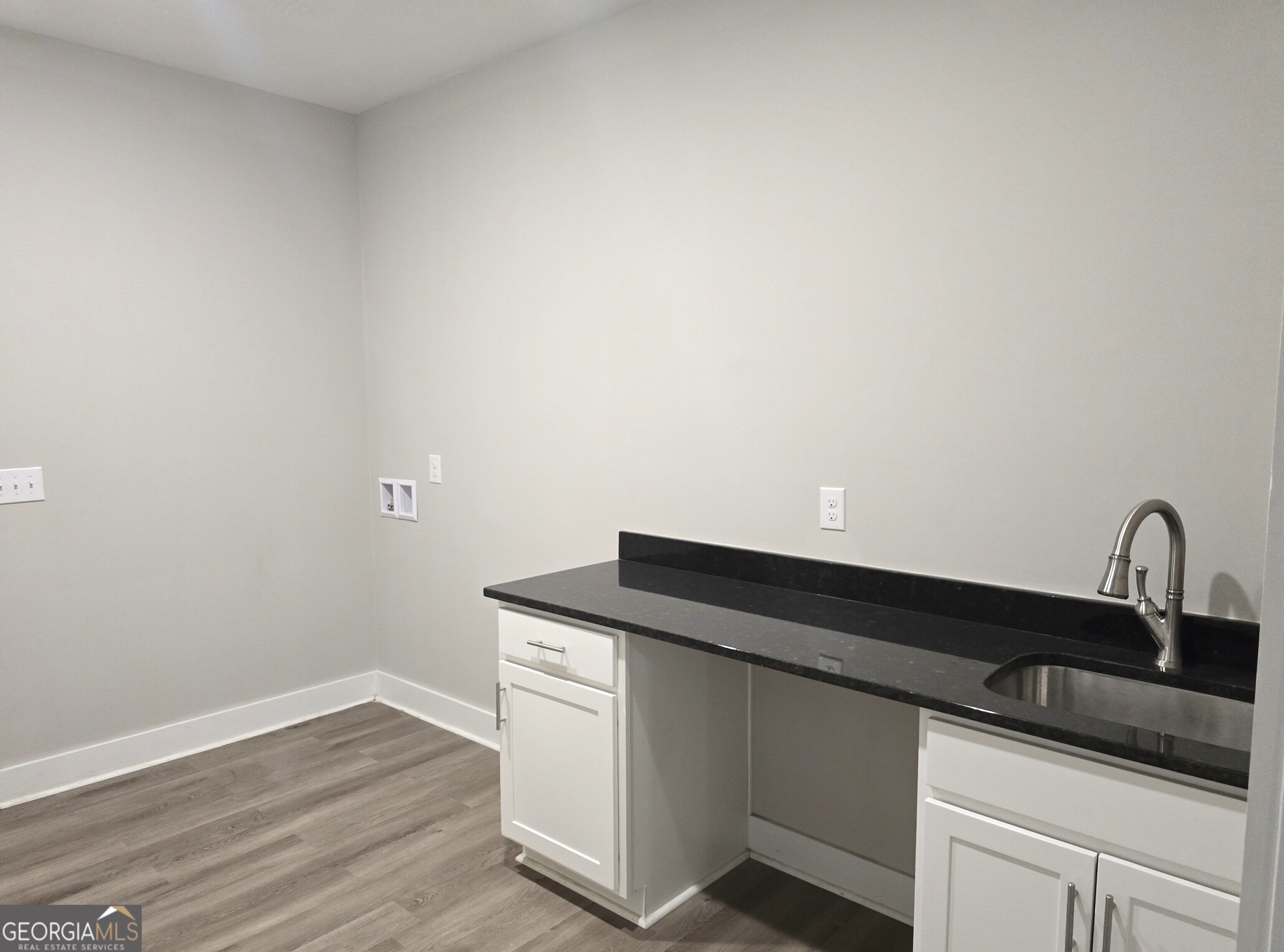 169 E Sheppard Street Property Photo 17