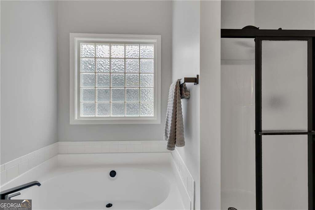160 Perry Creek Drive Property Photo 29