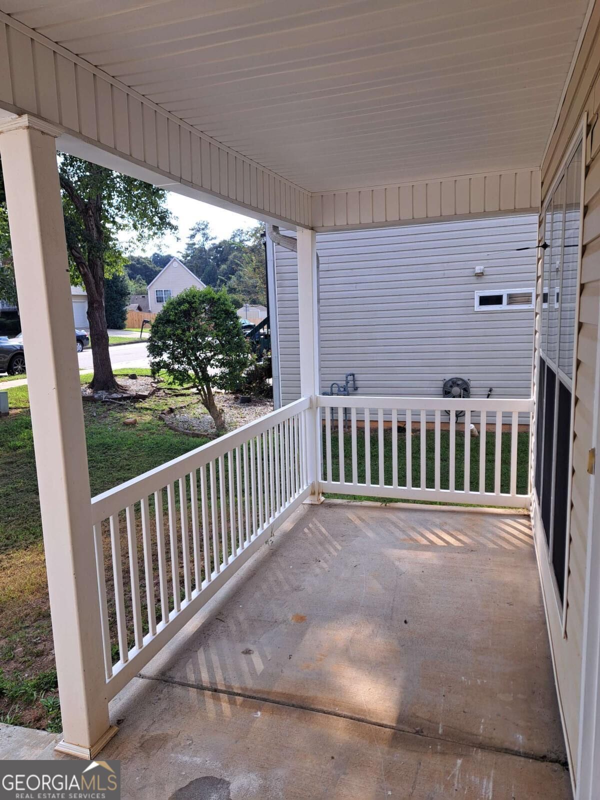 3328 Waggoner Place Property Photo 2