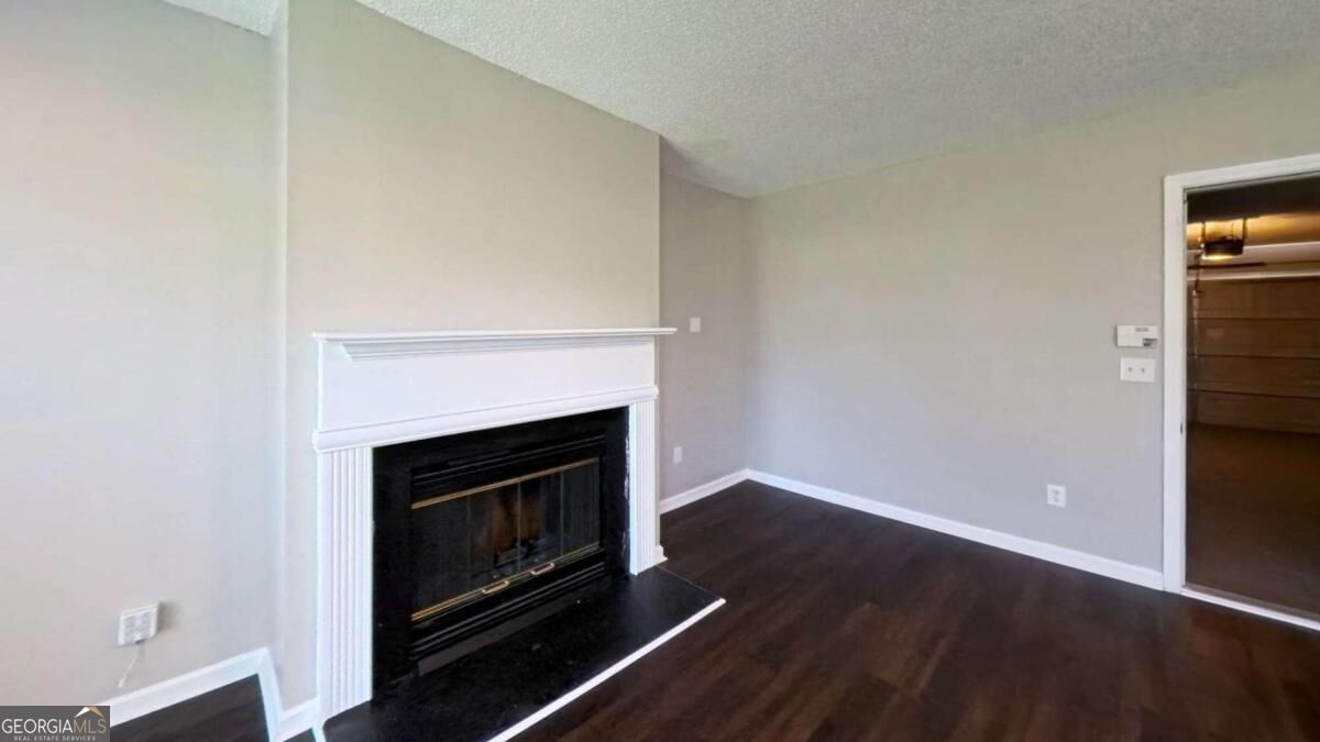 3328 Waggoner Place Property Photo 12