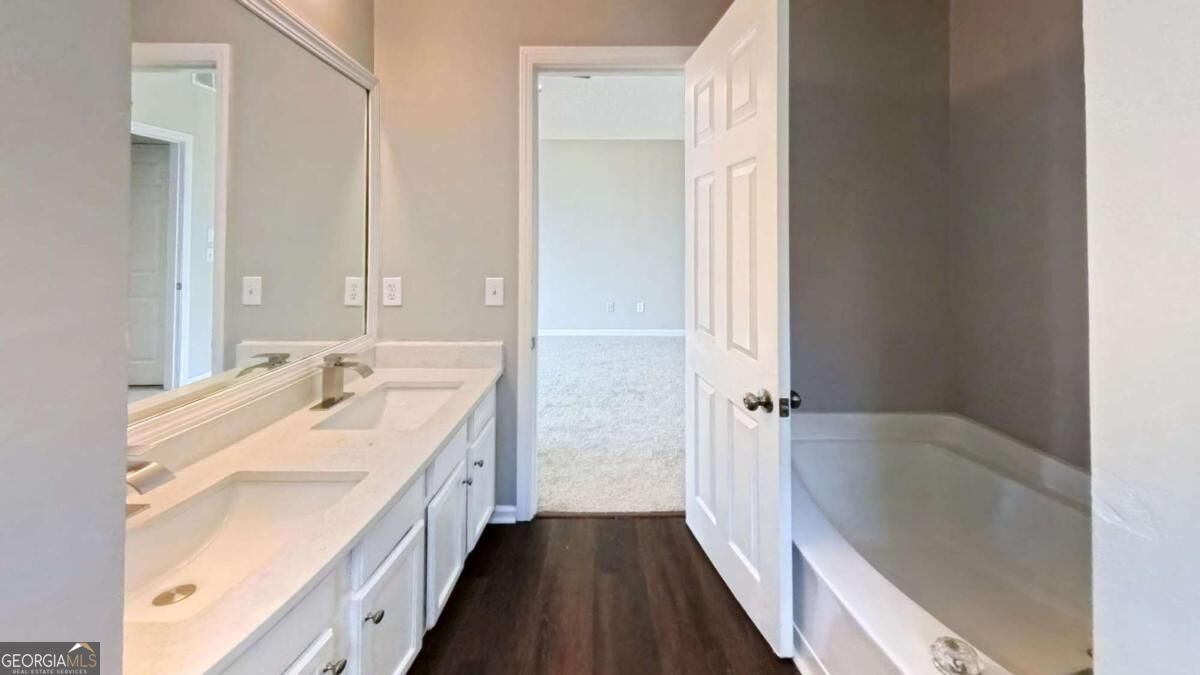 3328 Waggoner Place Property Photo 18