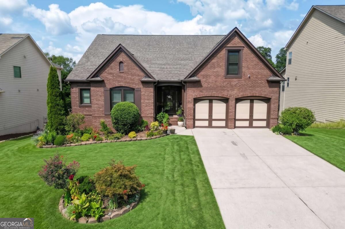 1560 Woodall Trace Property Photo 1