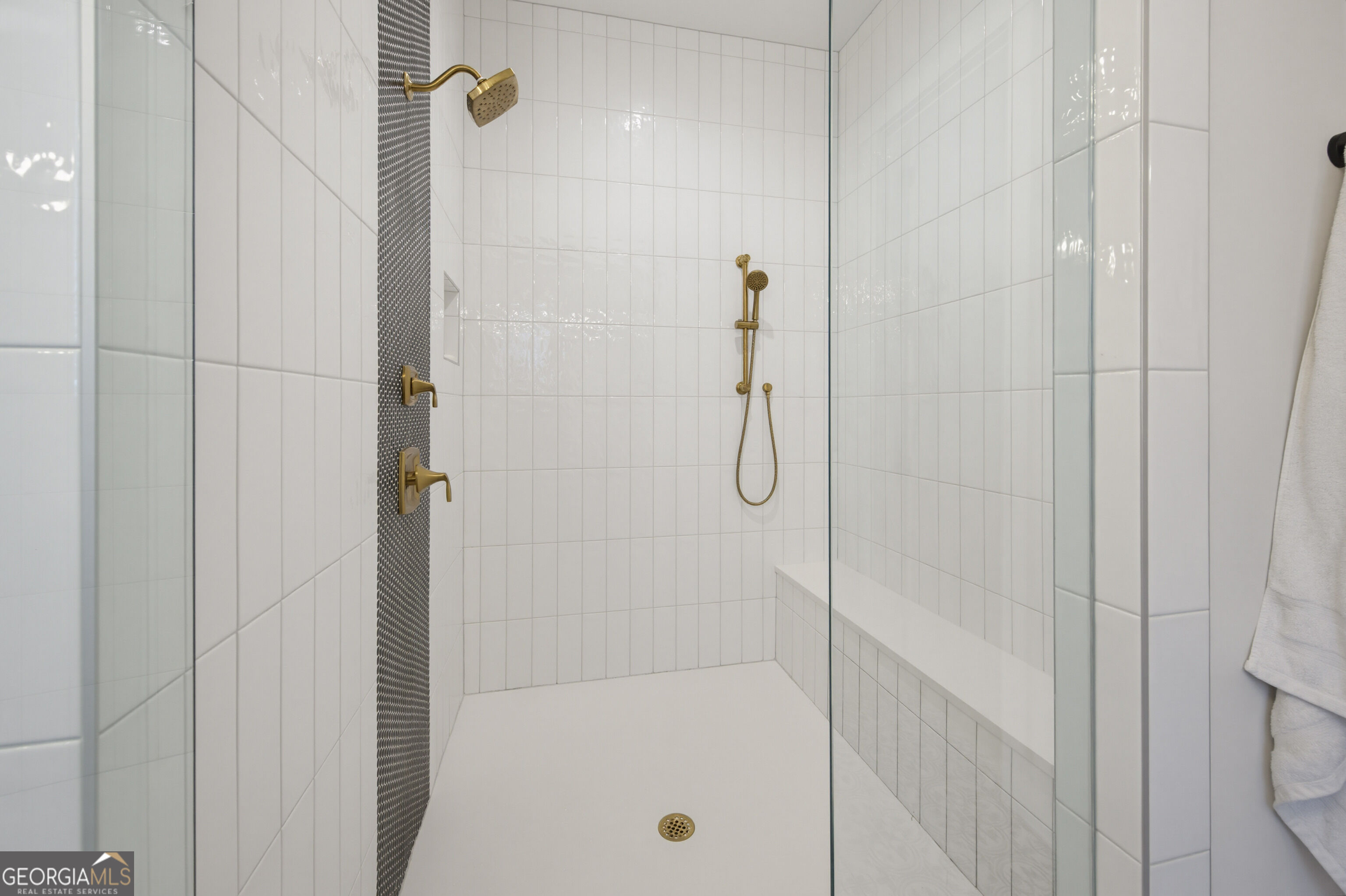 4990 Iris Street Property Photo 17