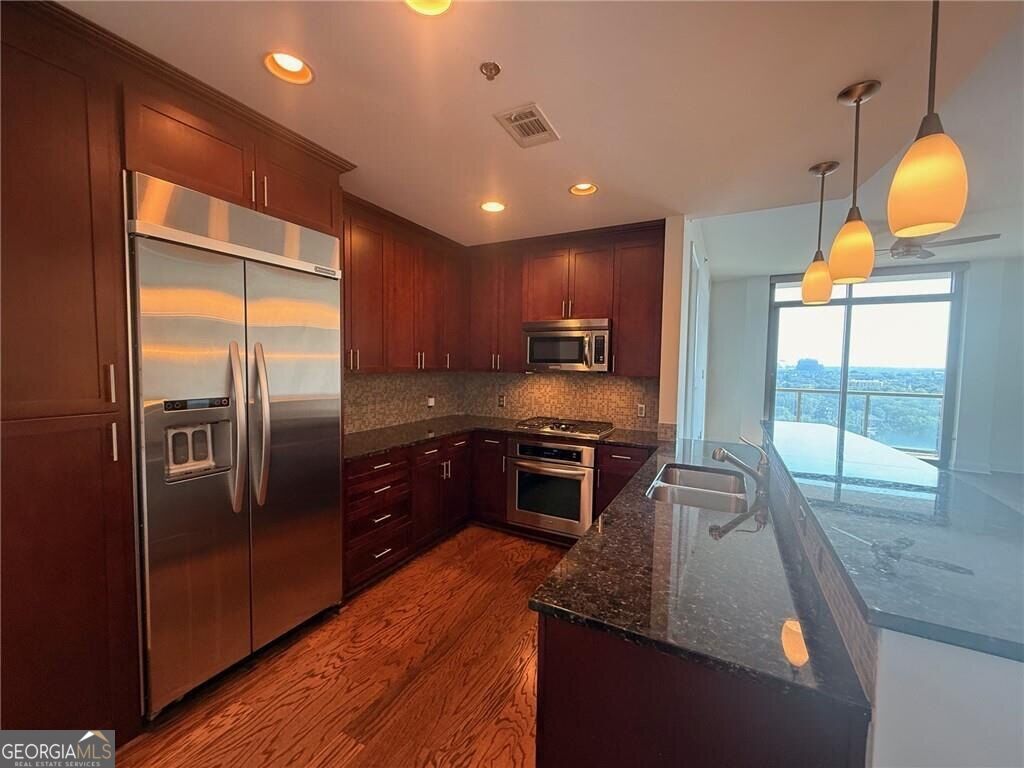 270 17th Street Nw # 2207 Property Photo 3