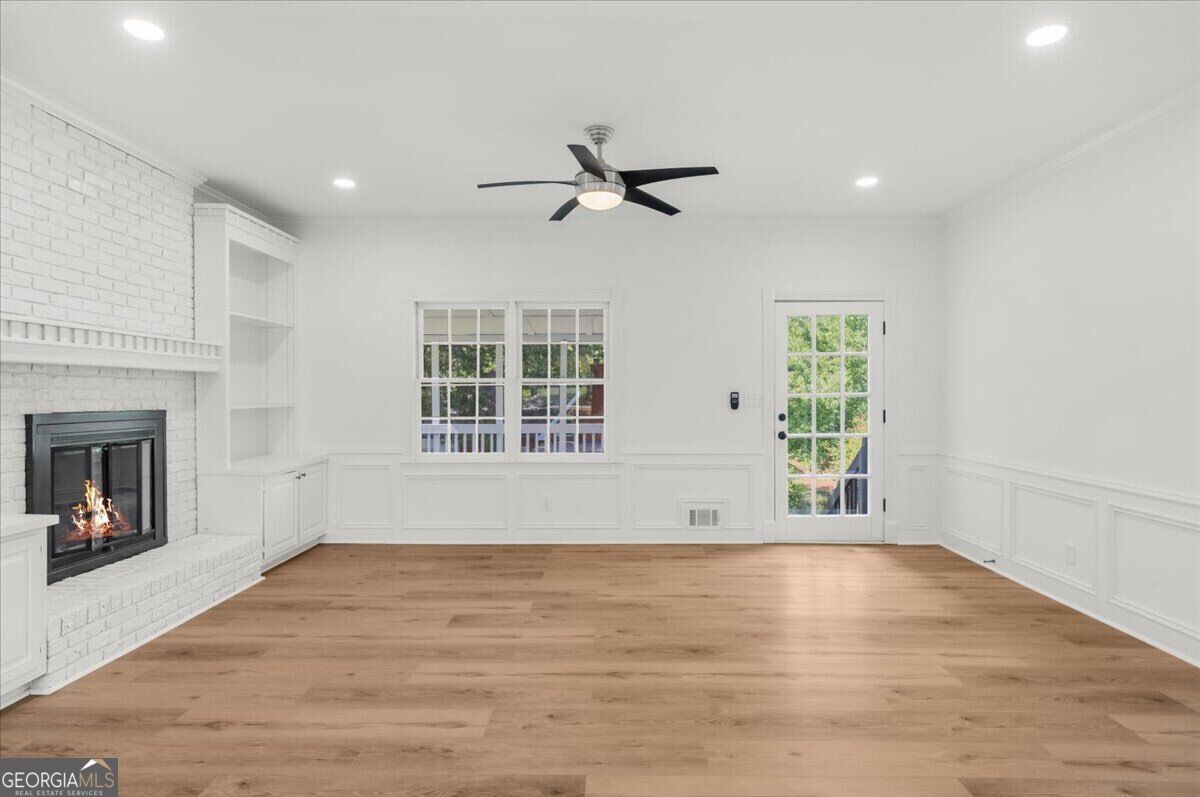 877 Jami Court Property Photo 31