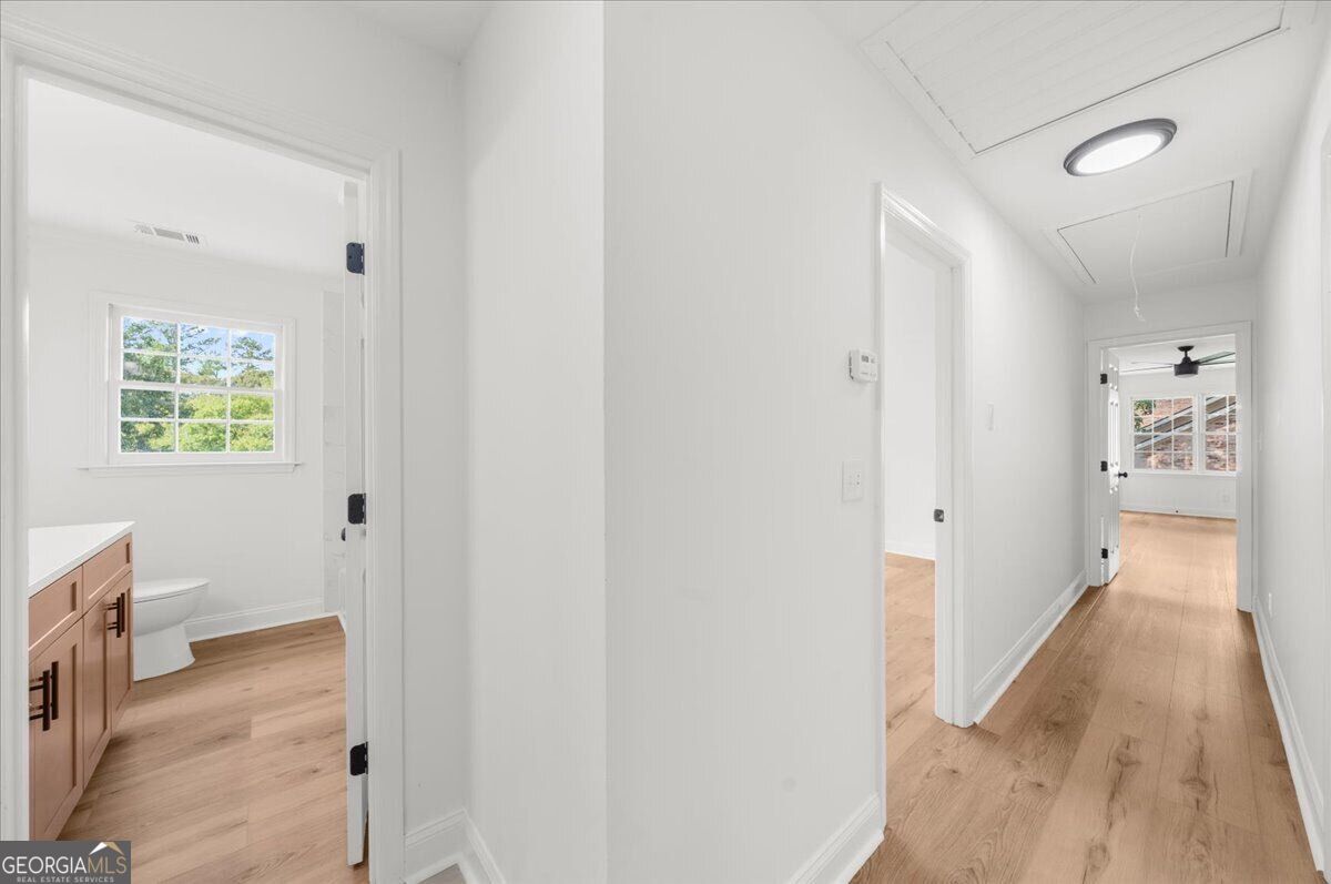 877 Jami Court Property Photo 34