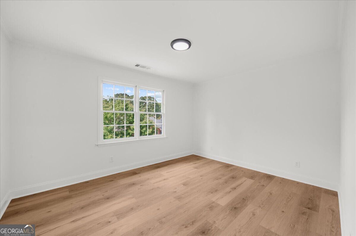 877 Jami Court Property Photo 36