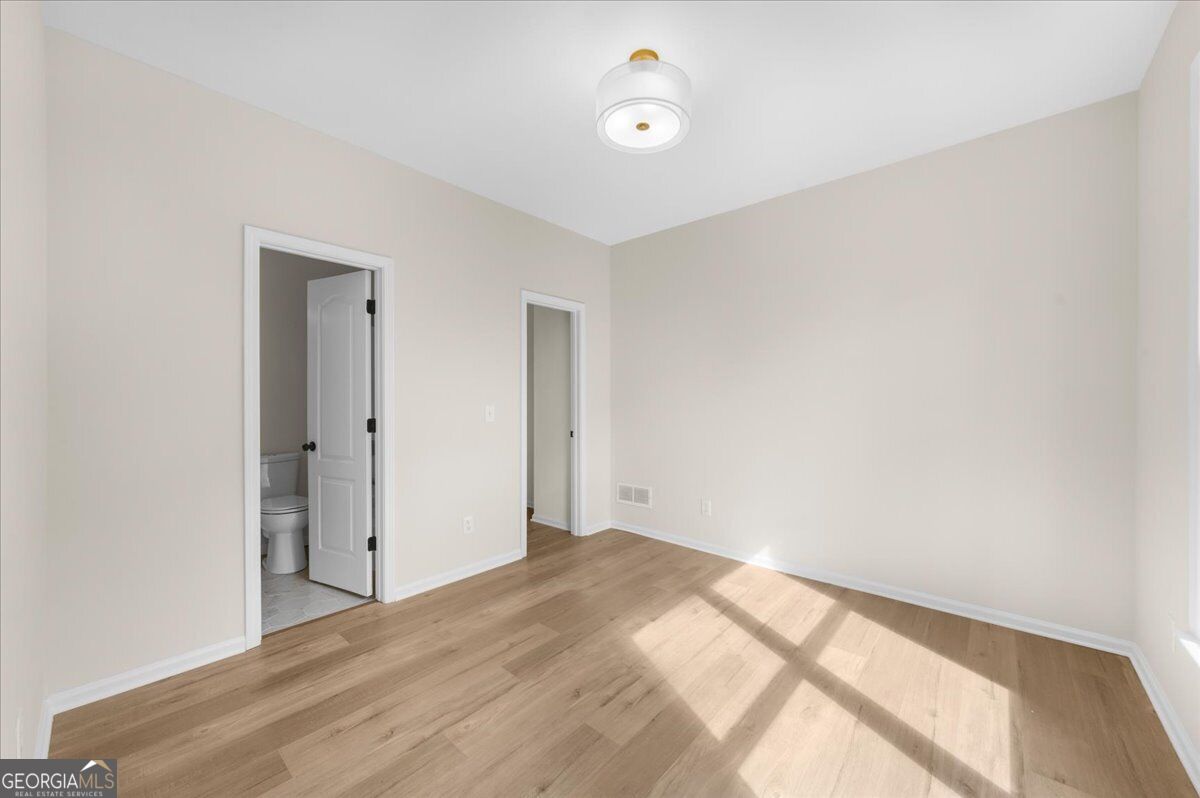 7406 Harbor Glen Property Photo 7