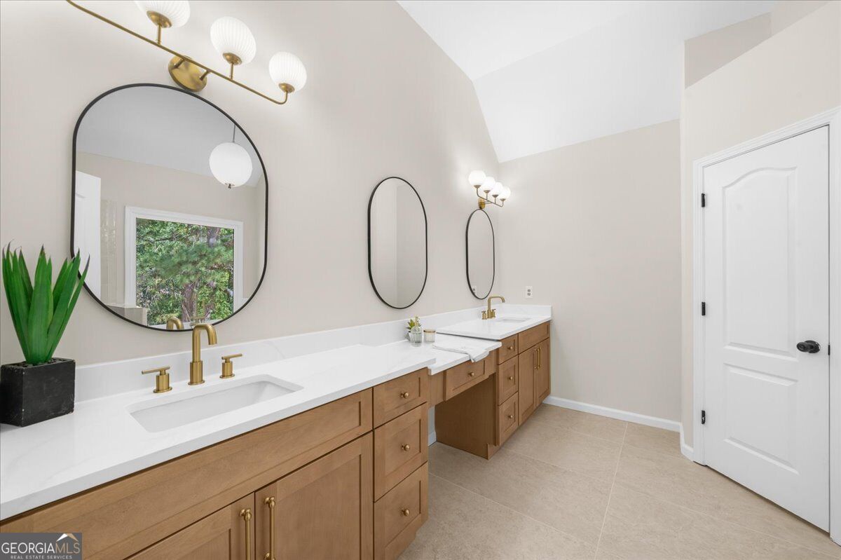 7406 Harbor Glen Property Photo 42
