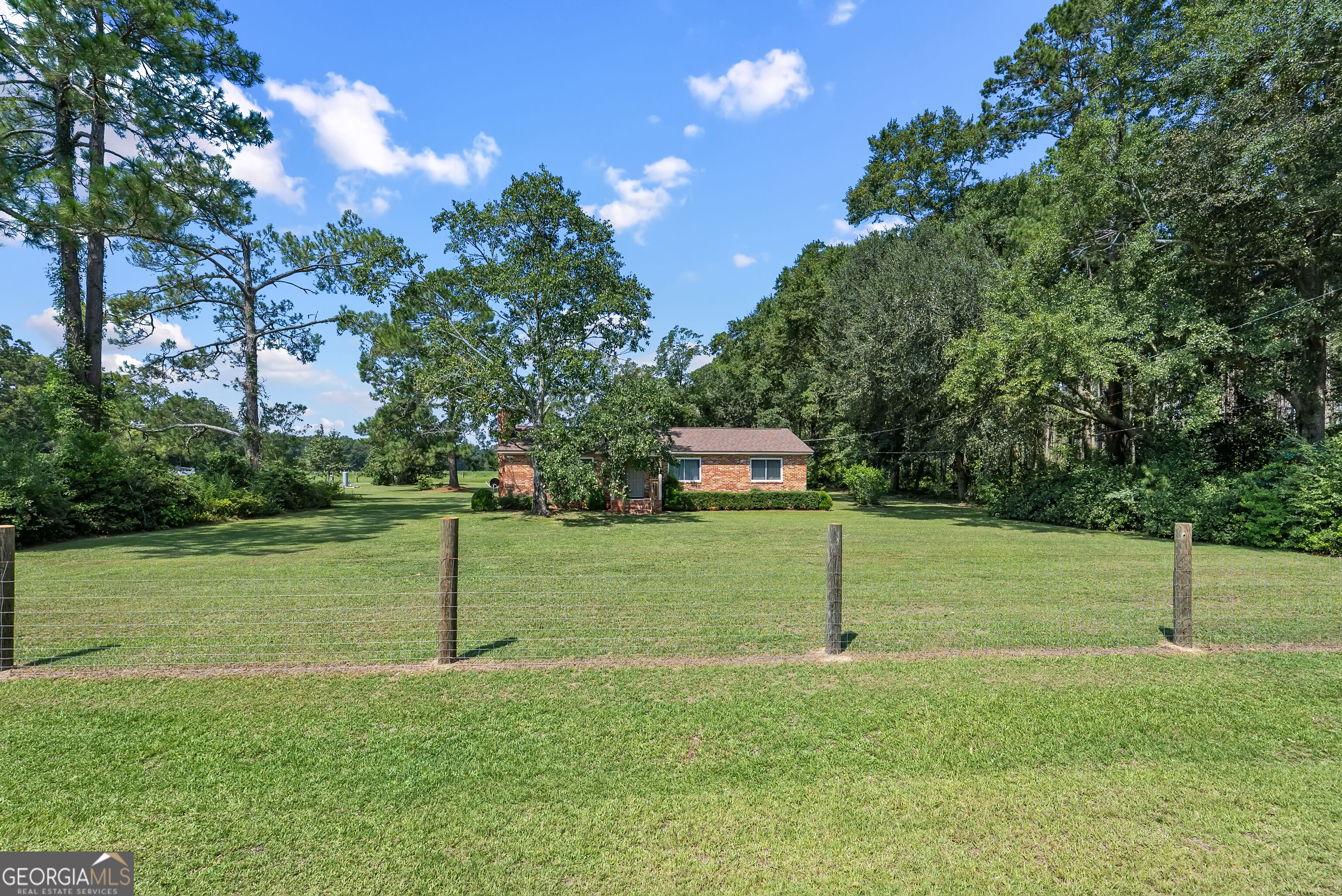 677 Palmer Road Property Photo 1