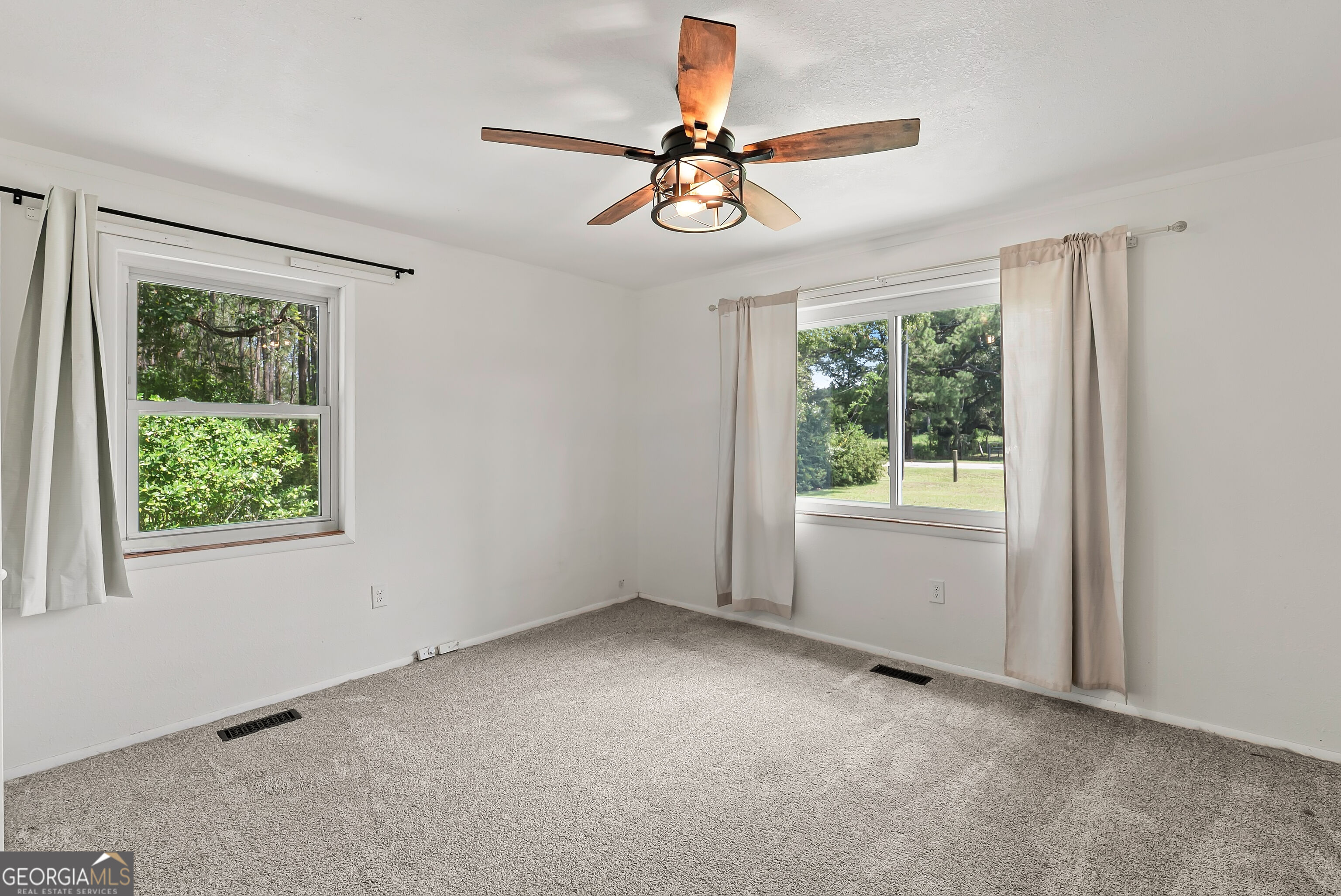 677 Palmer Road Property Photo 21