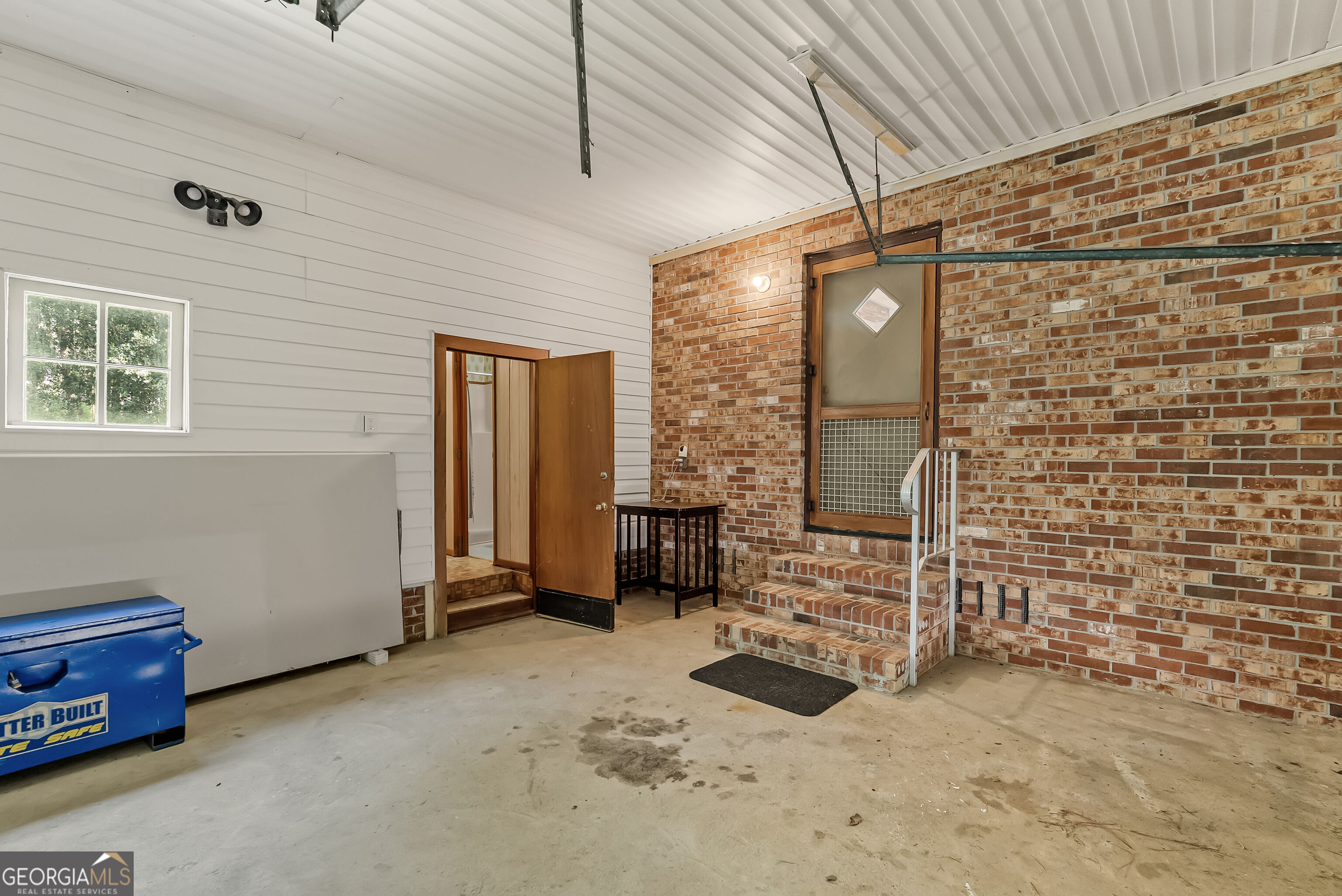 677 Palmer Road Property Photo 23