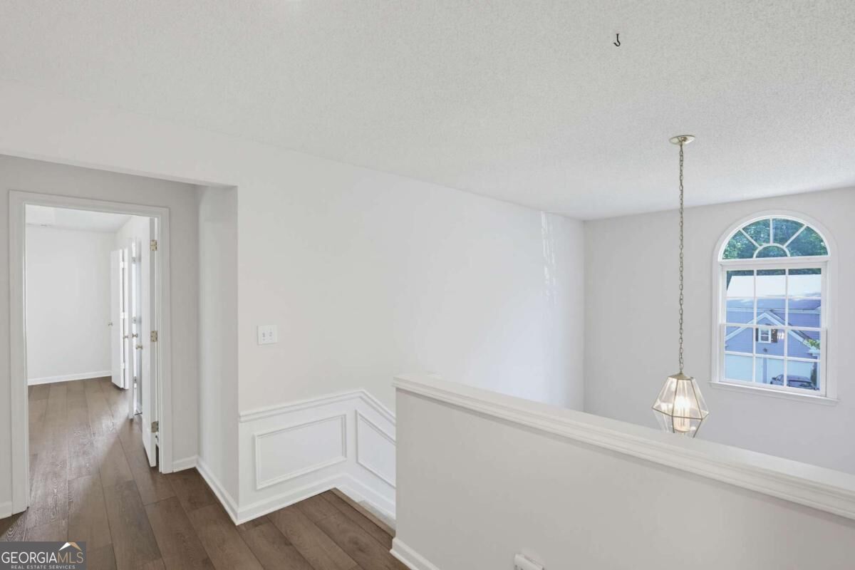 10920 Glenbarr Drive Property Photo 21