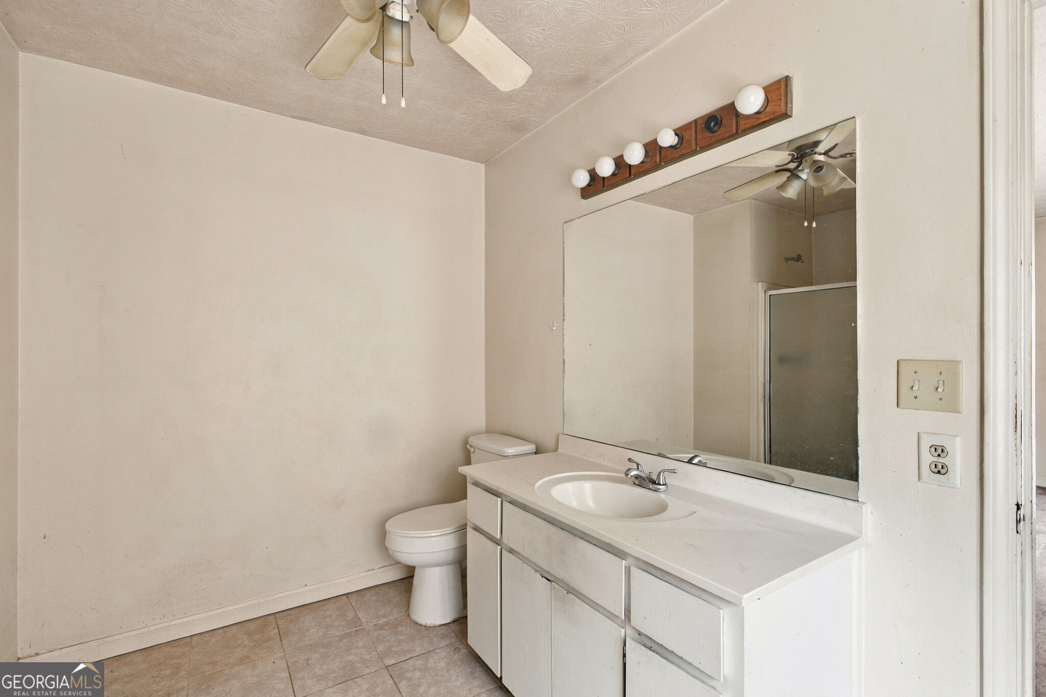 371 Saint Simons Cove Property Photo 13