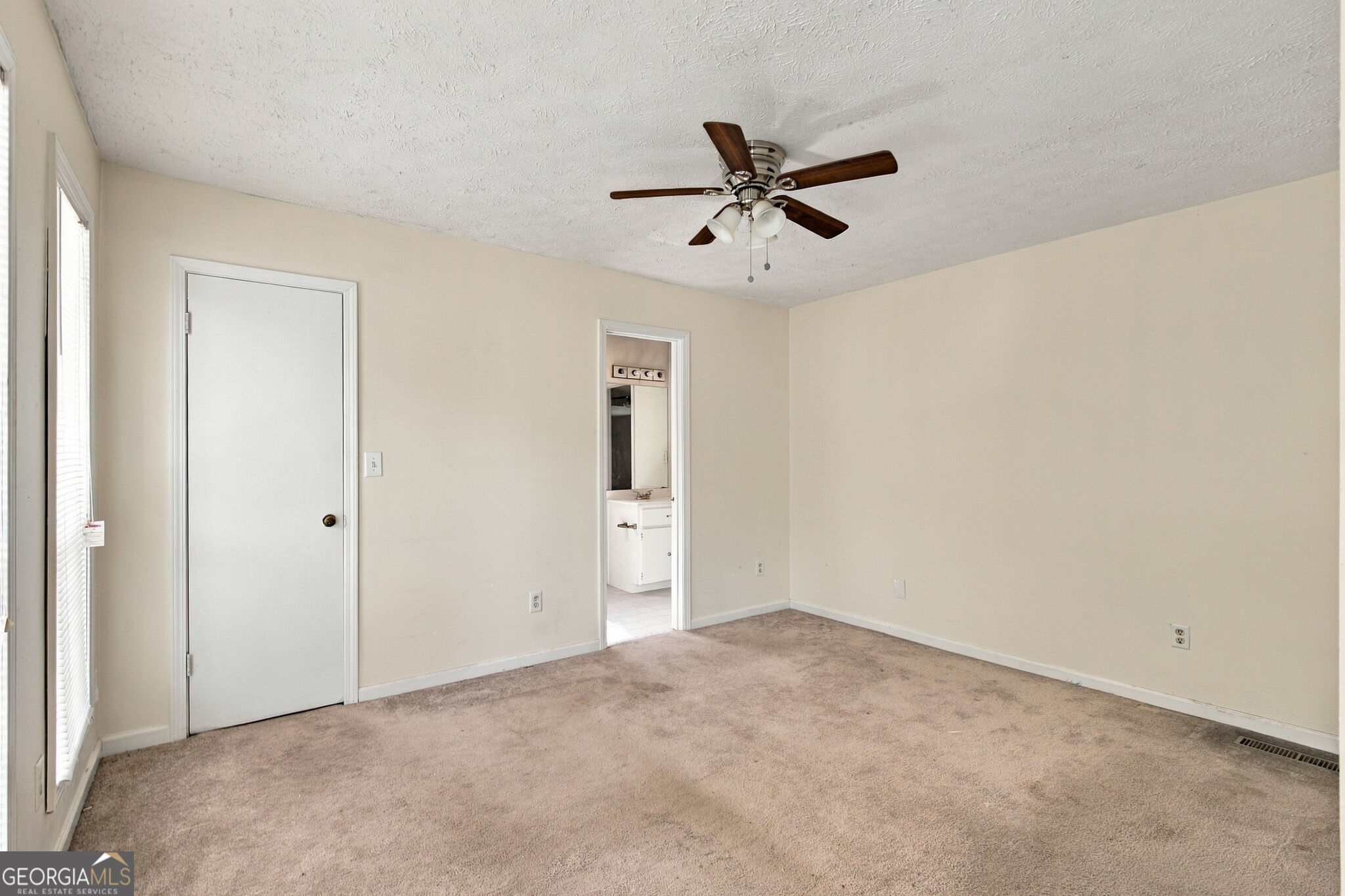 371 Saint Simons Cove Property Photo 21