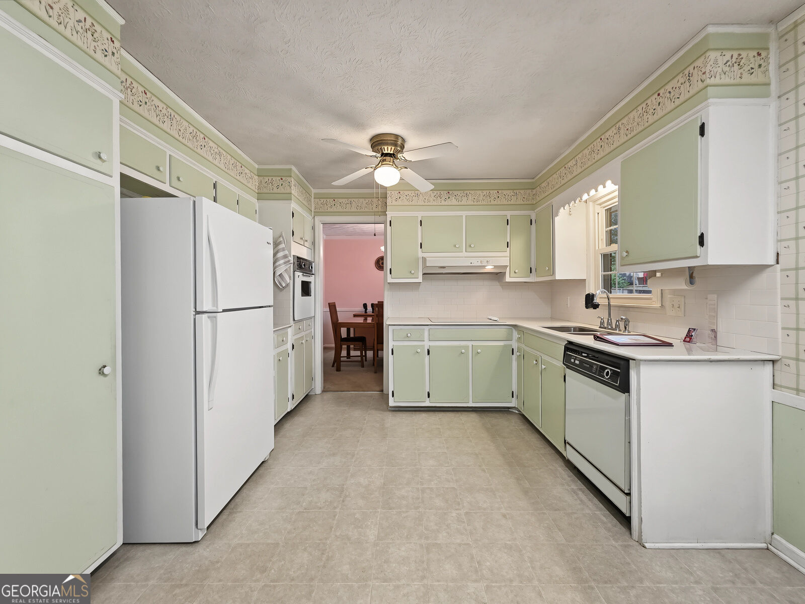 4162 Cimarron Drive Property Photo 10