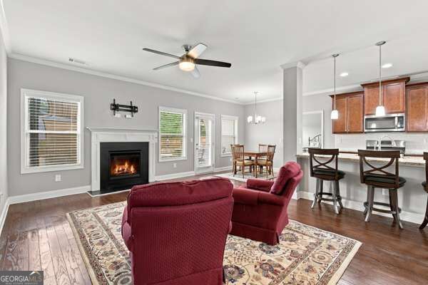 17 Hartwell Lane Property Photo 2