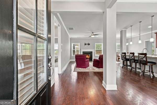 17 Hartwell Lane Property Photo 4