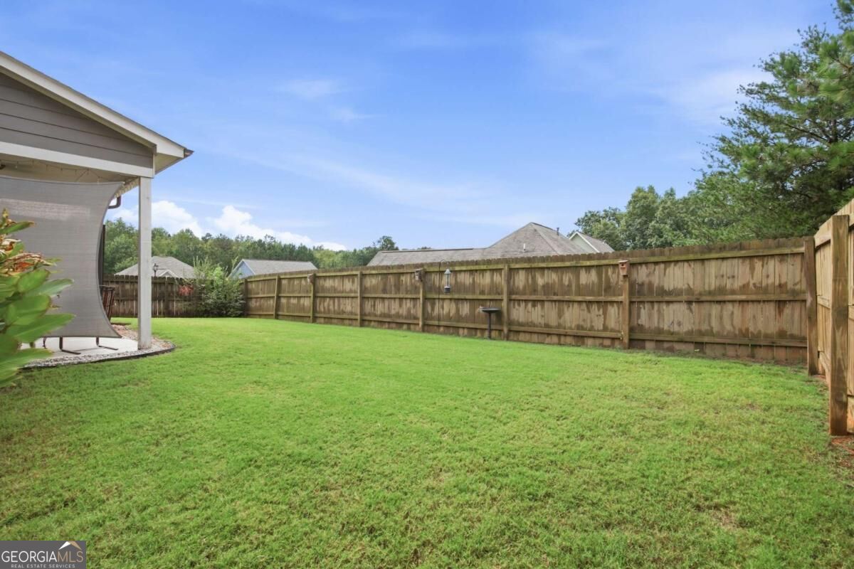 17 Hartwell Lane Property Photo 21