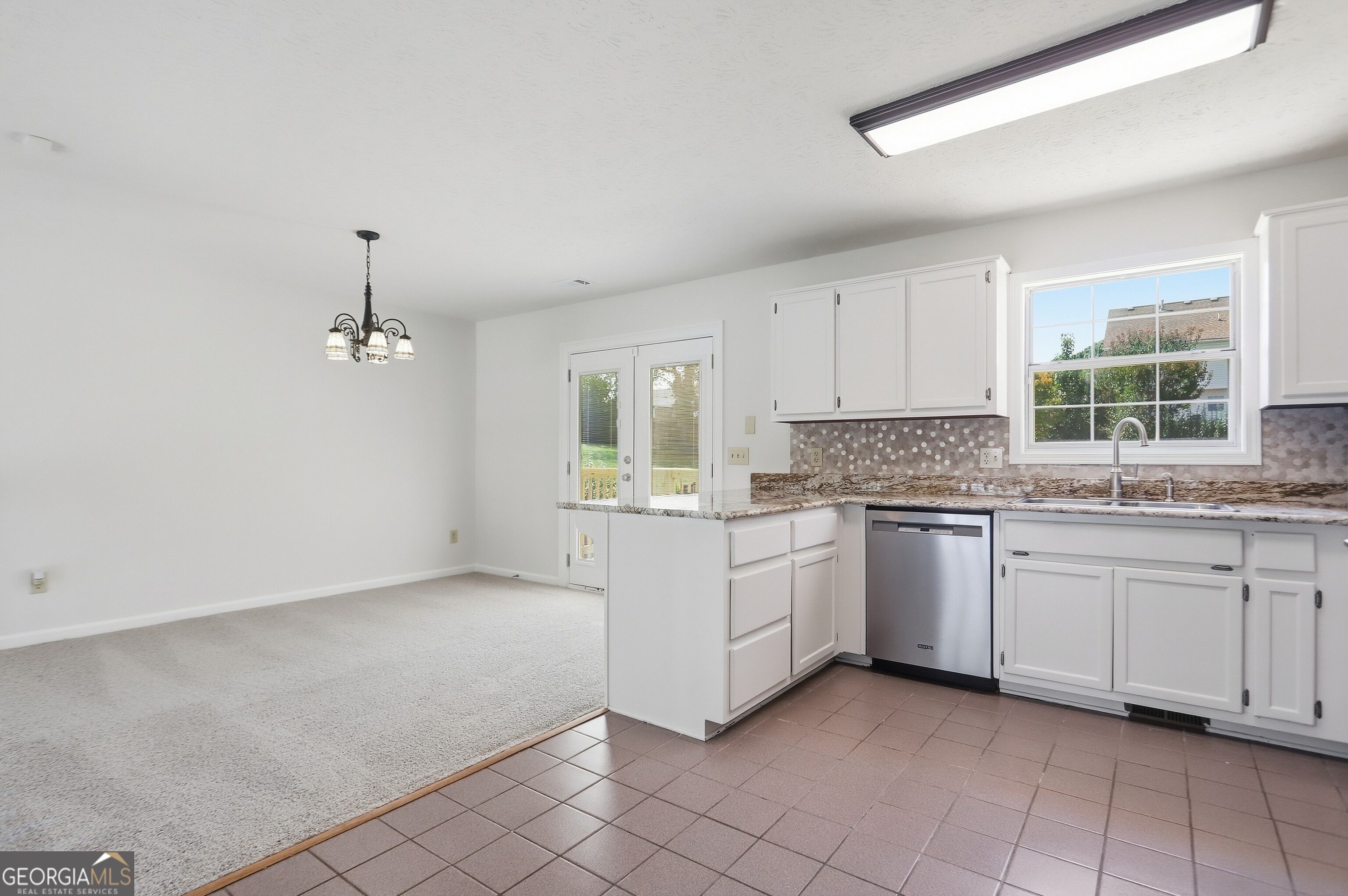 5430 Princeton Oaks Drive Property Photo 6