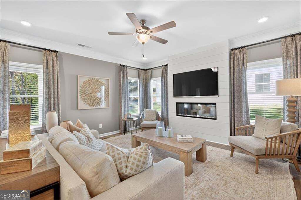12 Navarre Circle Property Photo 13