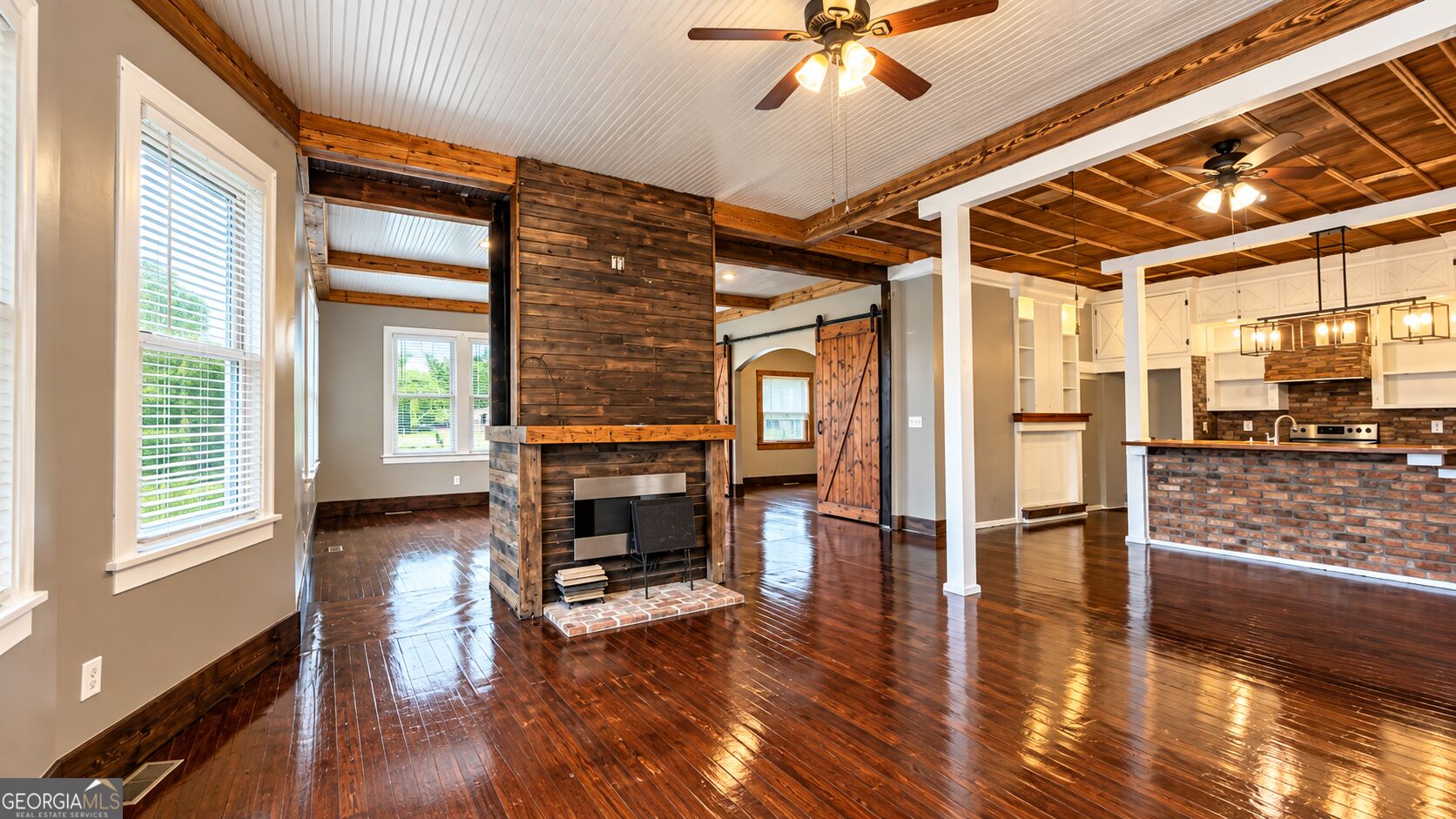 417 Harvey Street Property Photo 5