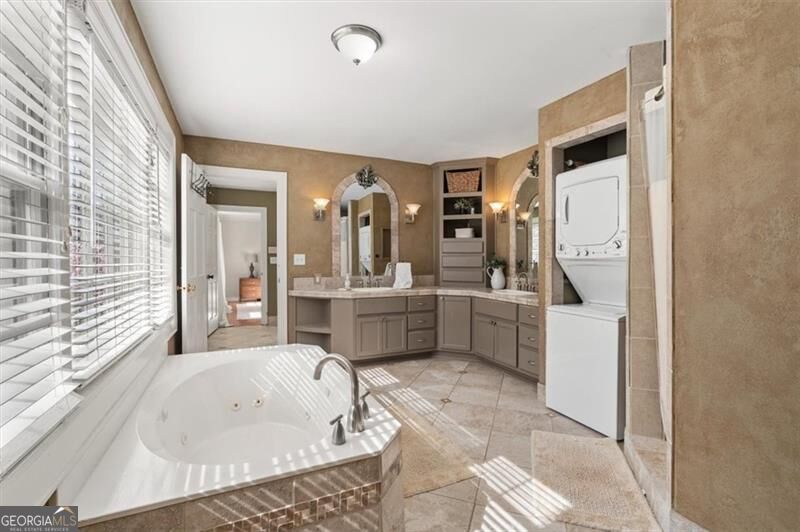 1828 Austin Bridge Road Property Photo 39